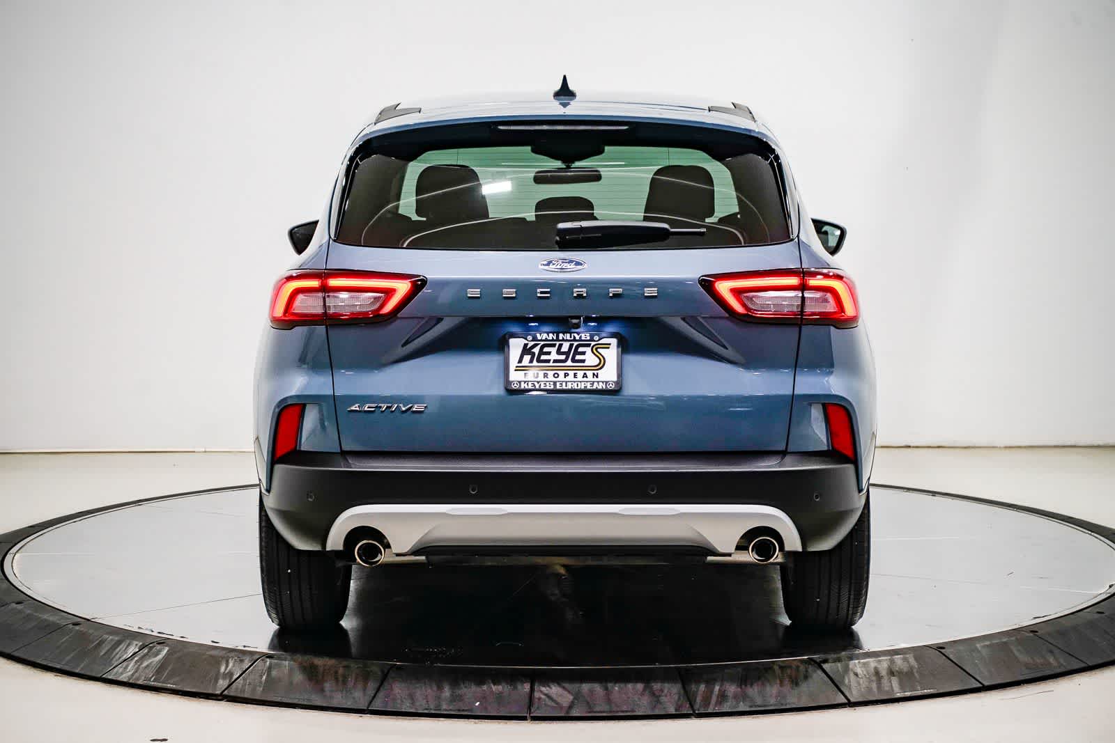 Thumbnail: 2024 Ford Escape - 3