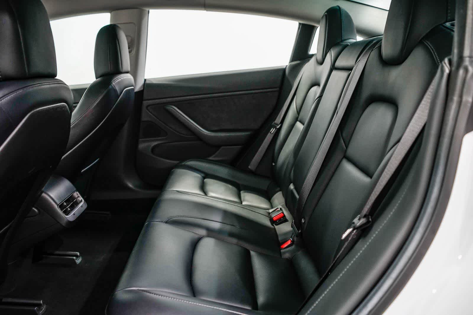 Thumbnail: 2018 Tesla Model 3 - 18