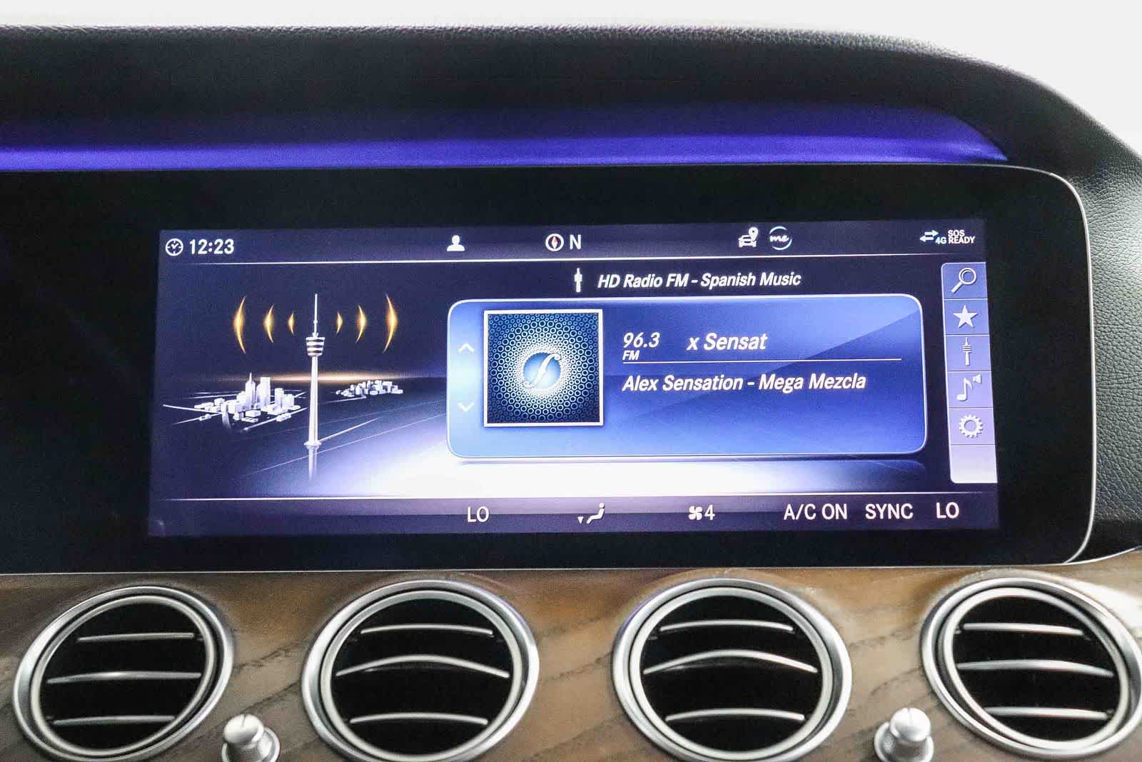 Thumbnail: 2020 Mercedes-Benz E-Class - 15