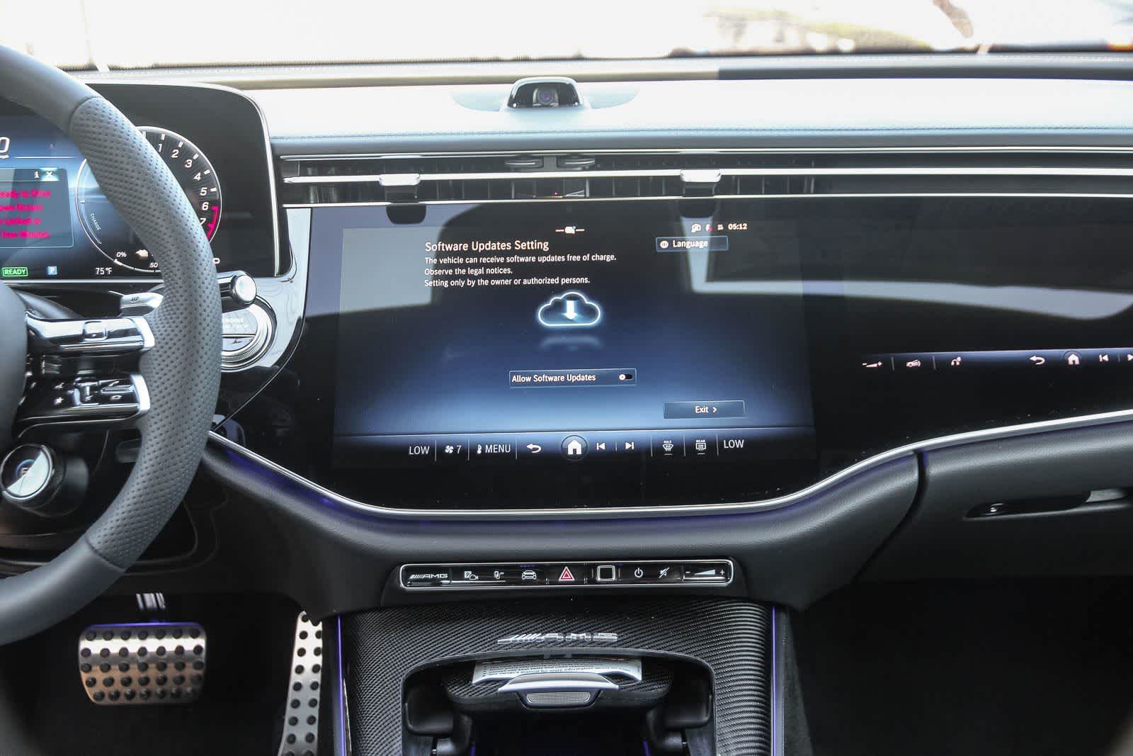 Thumbnail: 2026 Mercedes-Benz E-Class - 14
