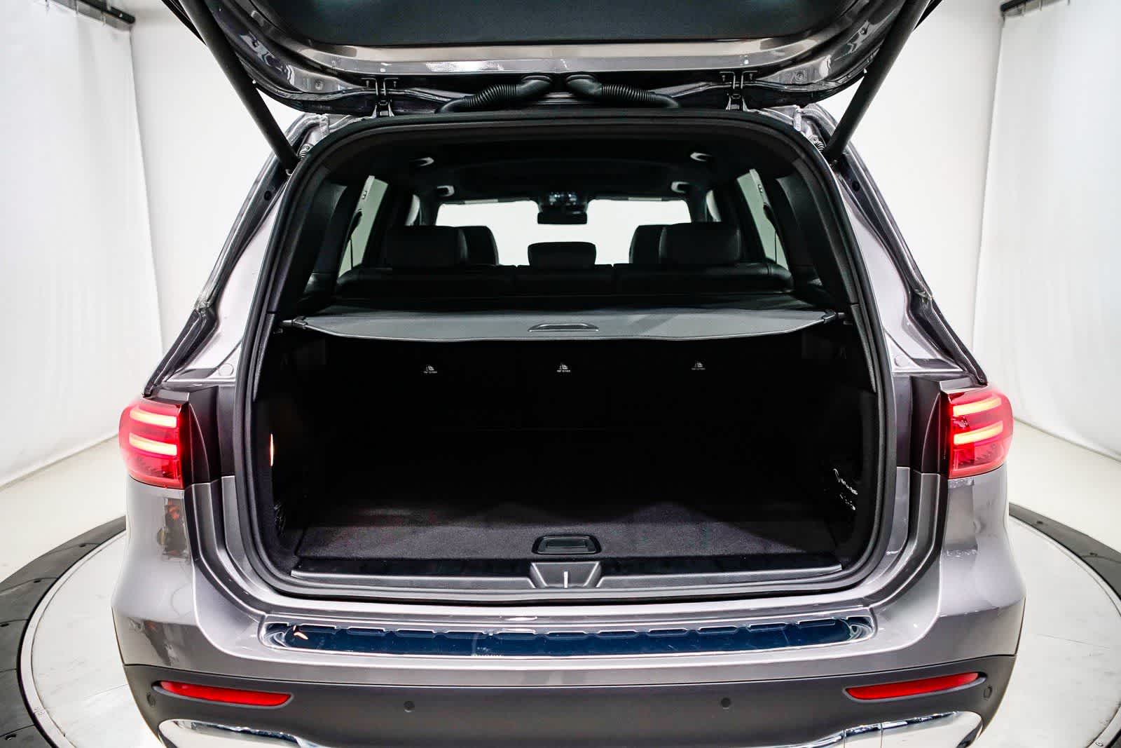 Thumbnail: 2026 Mercedes-Benz GLB - 27