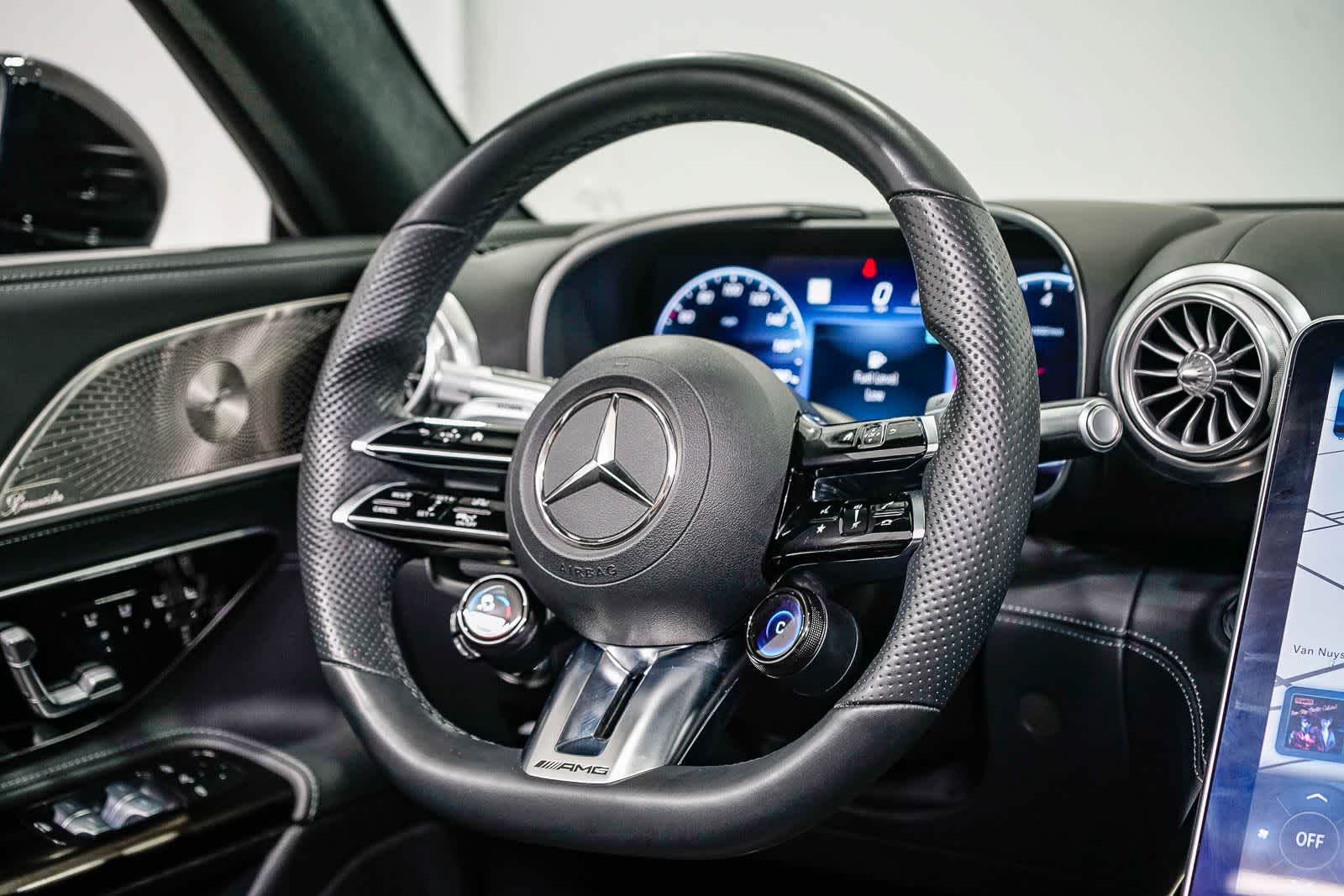 Thumbnail: 2022 Mercedes-Benz SL-Class - 14