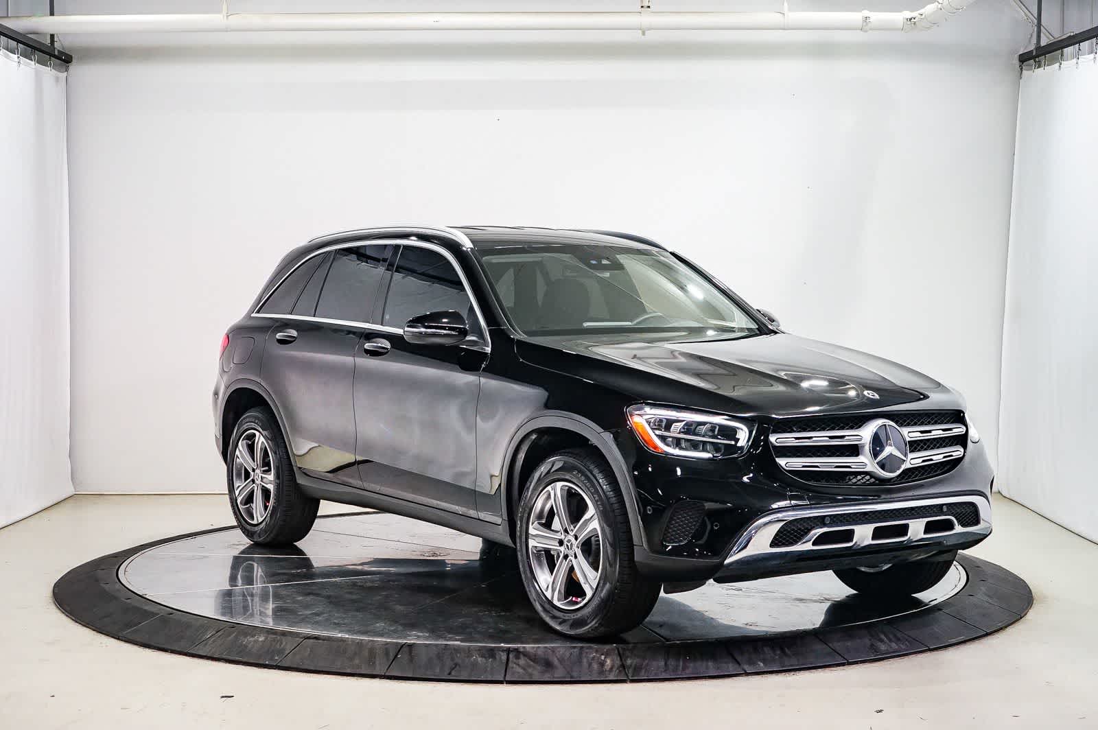 Thumbnail: 2022 Mercedes-Benz GLC - 4