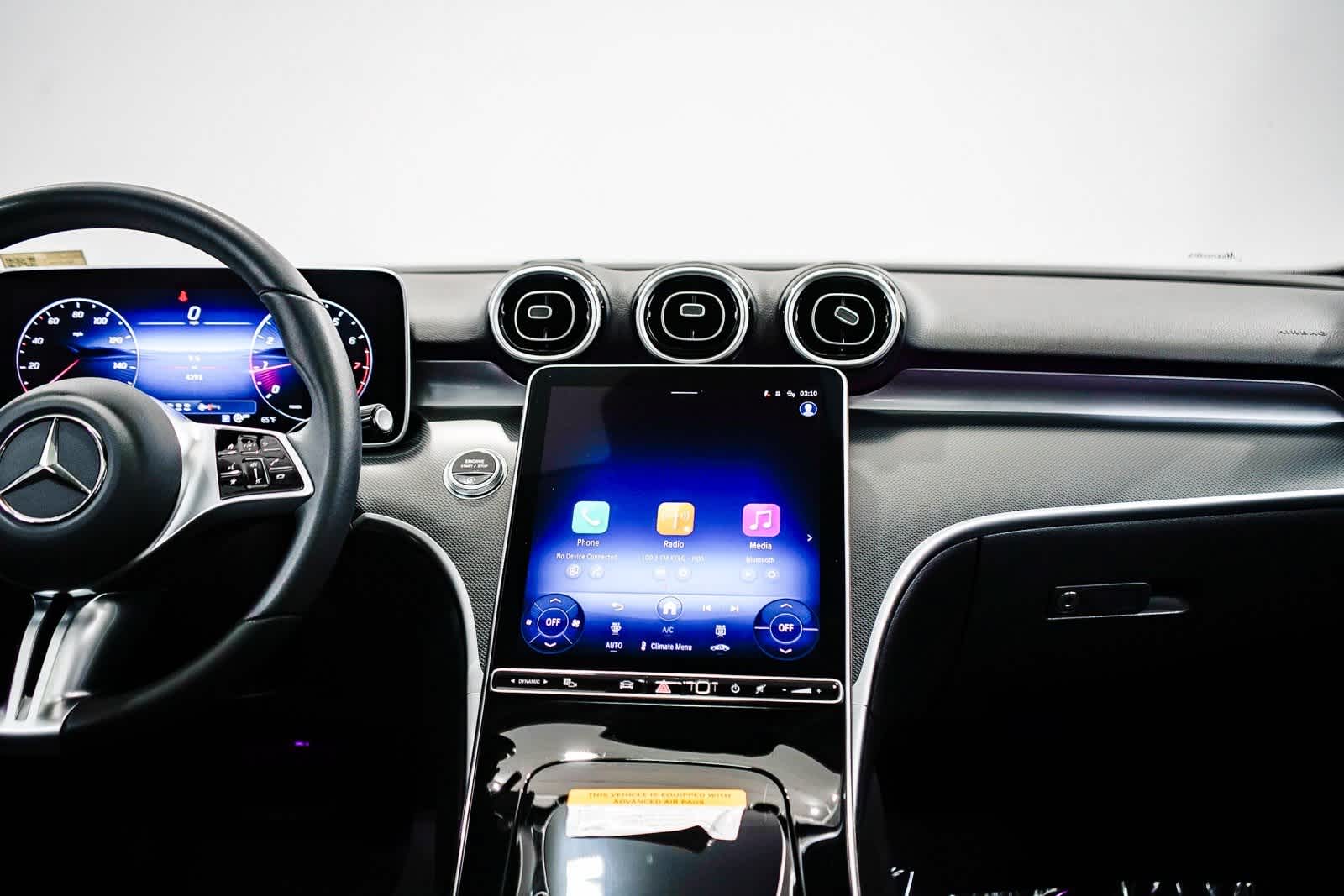 Thumbnail: 2025 Mercedes-Benz C-Class - 13