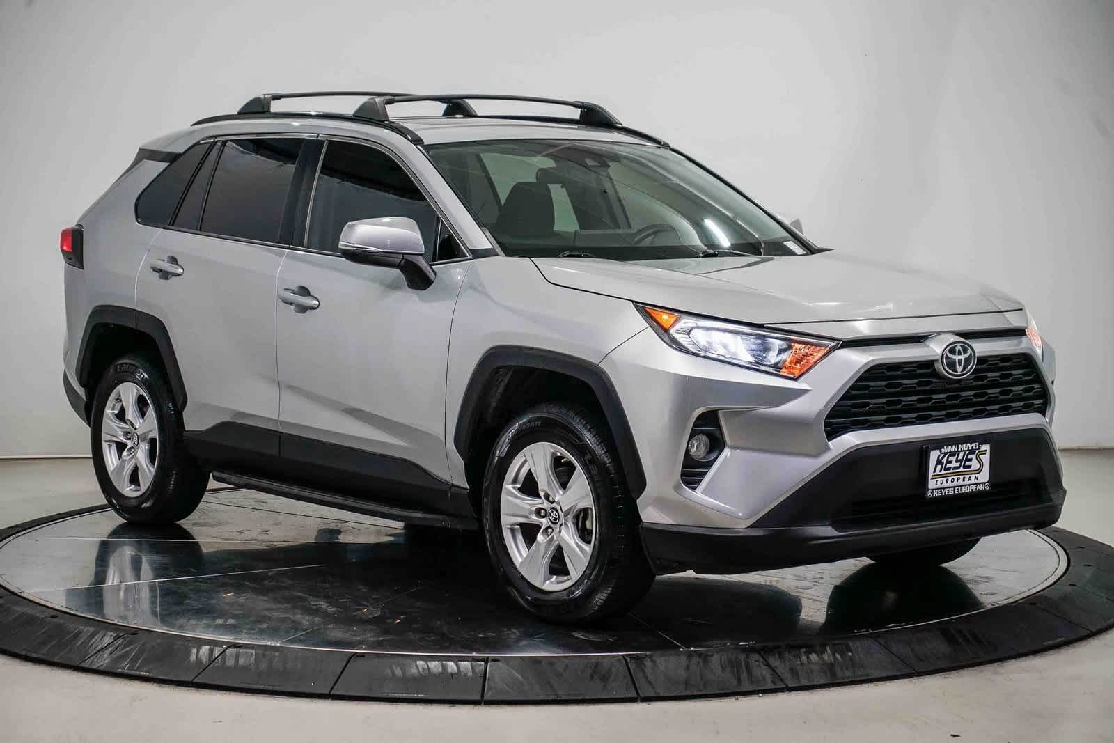 Thumbnail: 2019 Toyota RAV4 - 5