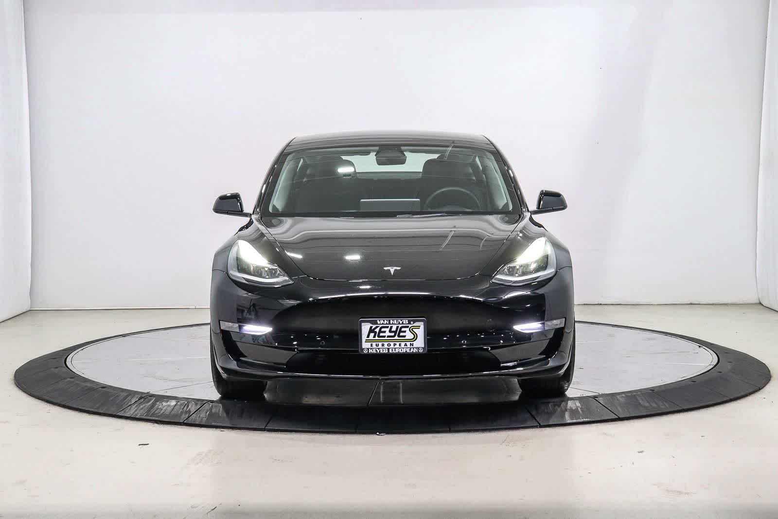 Thumbnail: 2022 Tesla Model 3 - 5