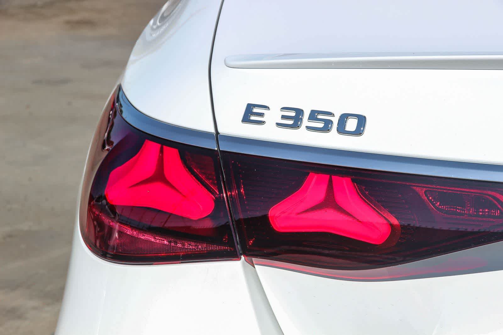 Thumbnail: 2026 Mercedes-Benz E-Class - 7