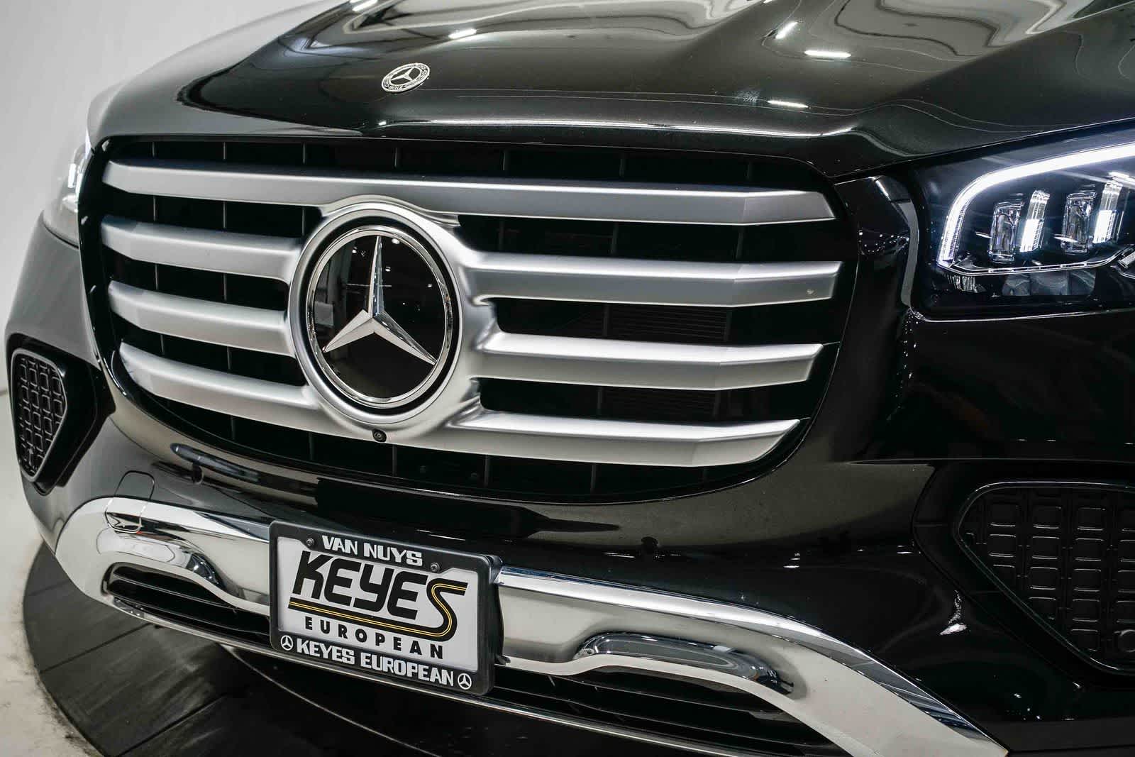 Thumbnail: 2026 Mercedes-Benz GLS - 8