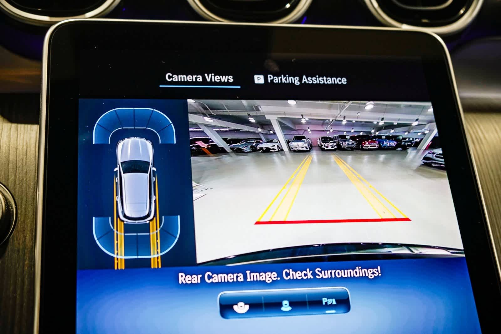 Thumbnail: 2025 Mercedes-Benz GLC - 23