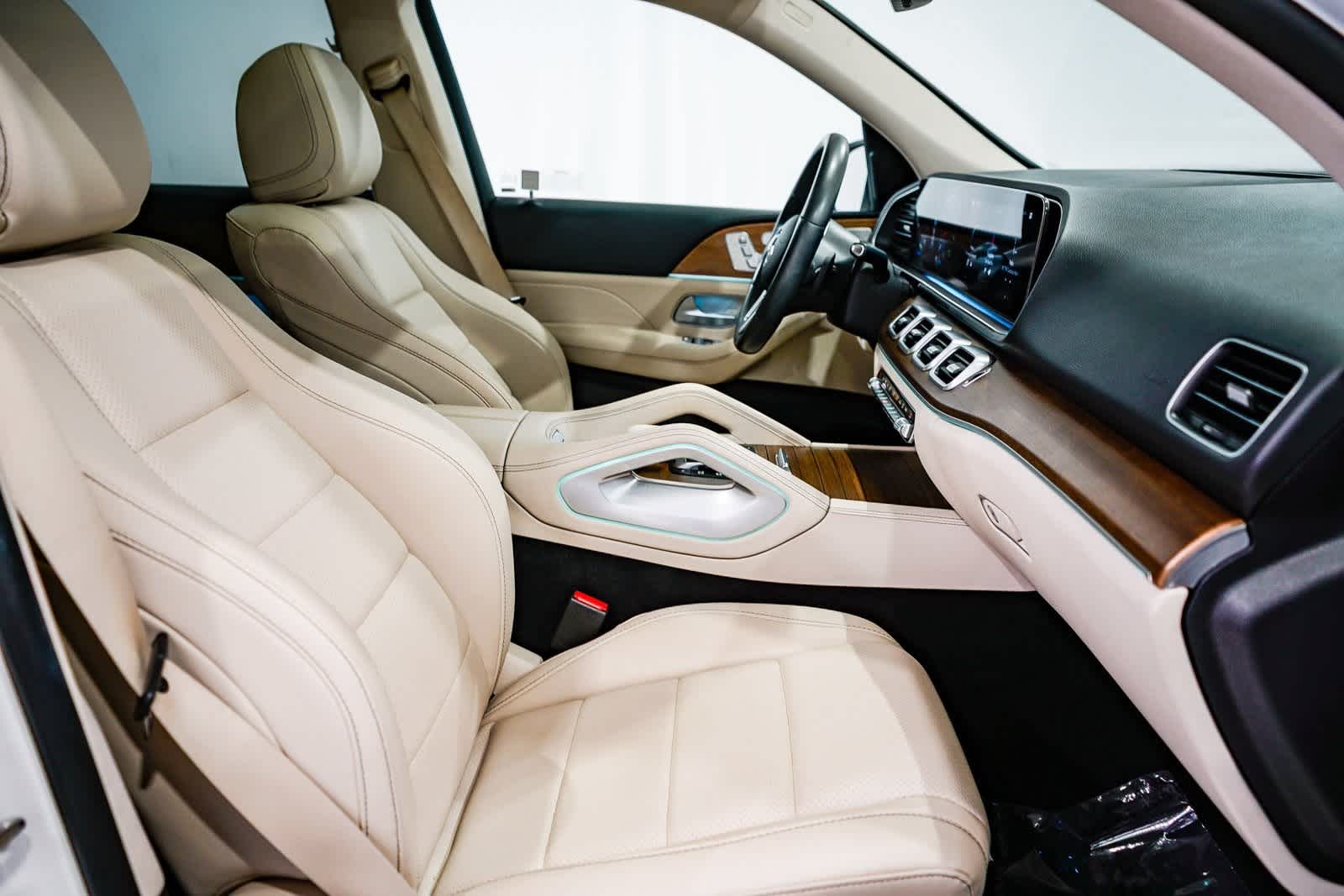 Thumbnail: 2023 Mercedes-Benz GLE - 16