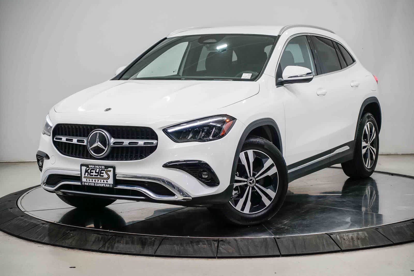 Thumbnail: 2026 Mercedes-Benz GLA - 1