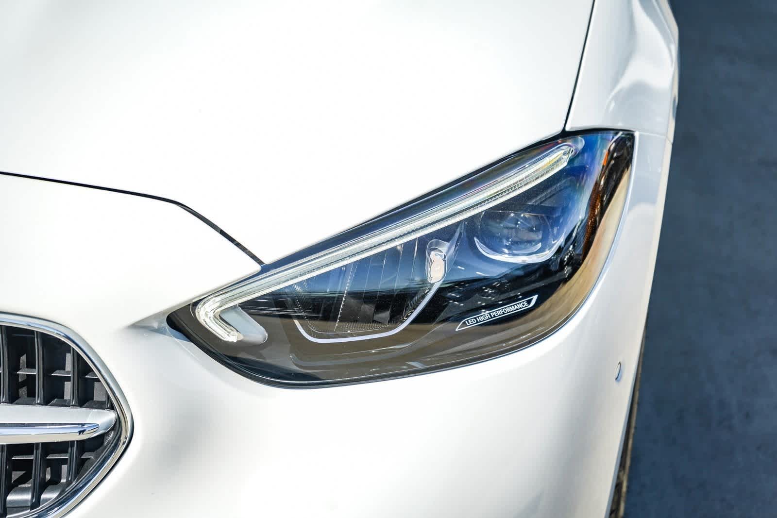 Thumbnail: 2025 Mercedes-Benz C-Class - 8