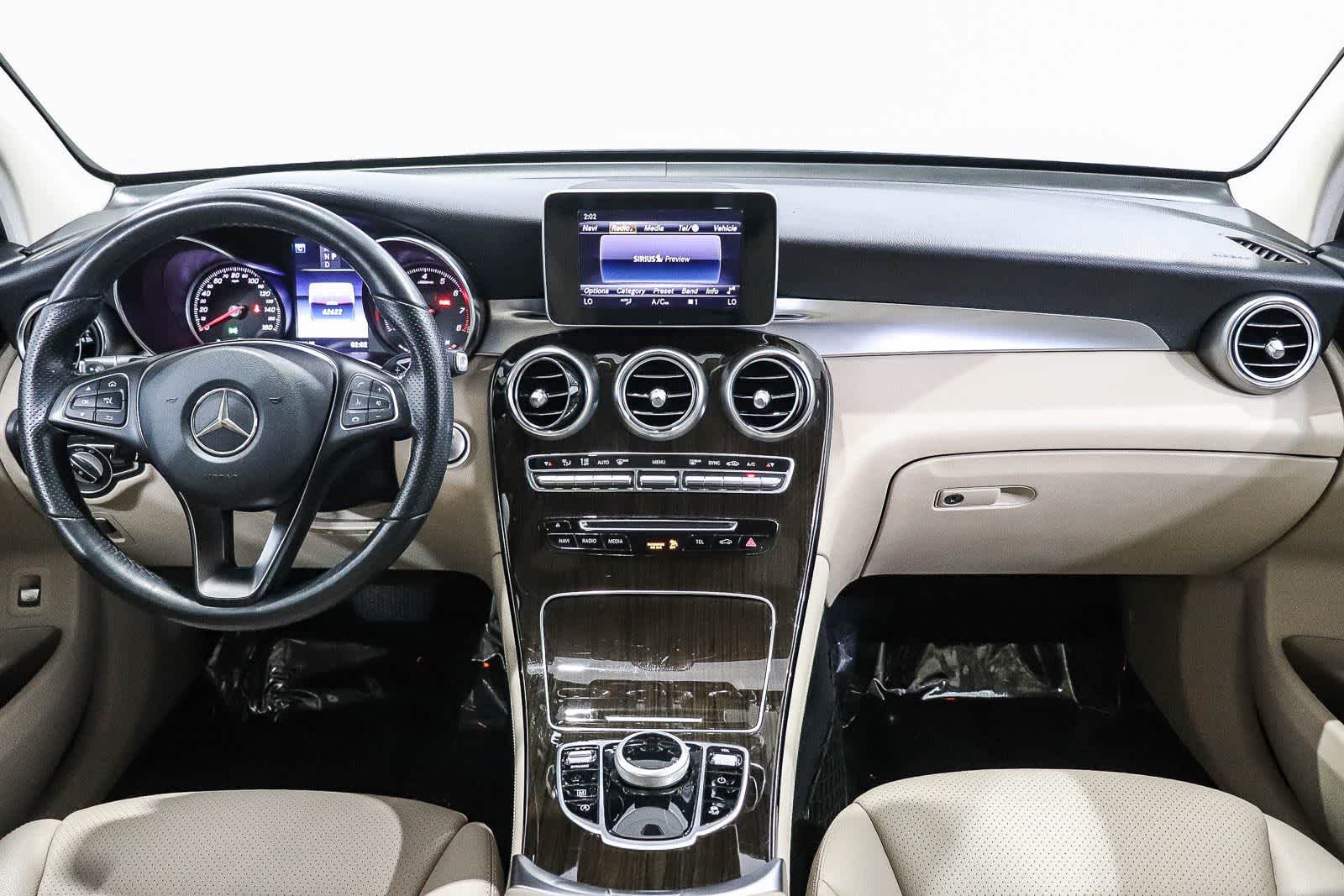 Thumbnail: 2019 Mercedes-Benz GLC - 11