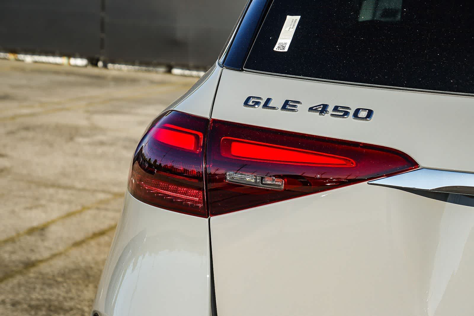Thumbnail: 2026 Mercedes-Benz GLE - 7