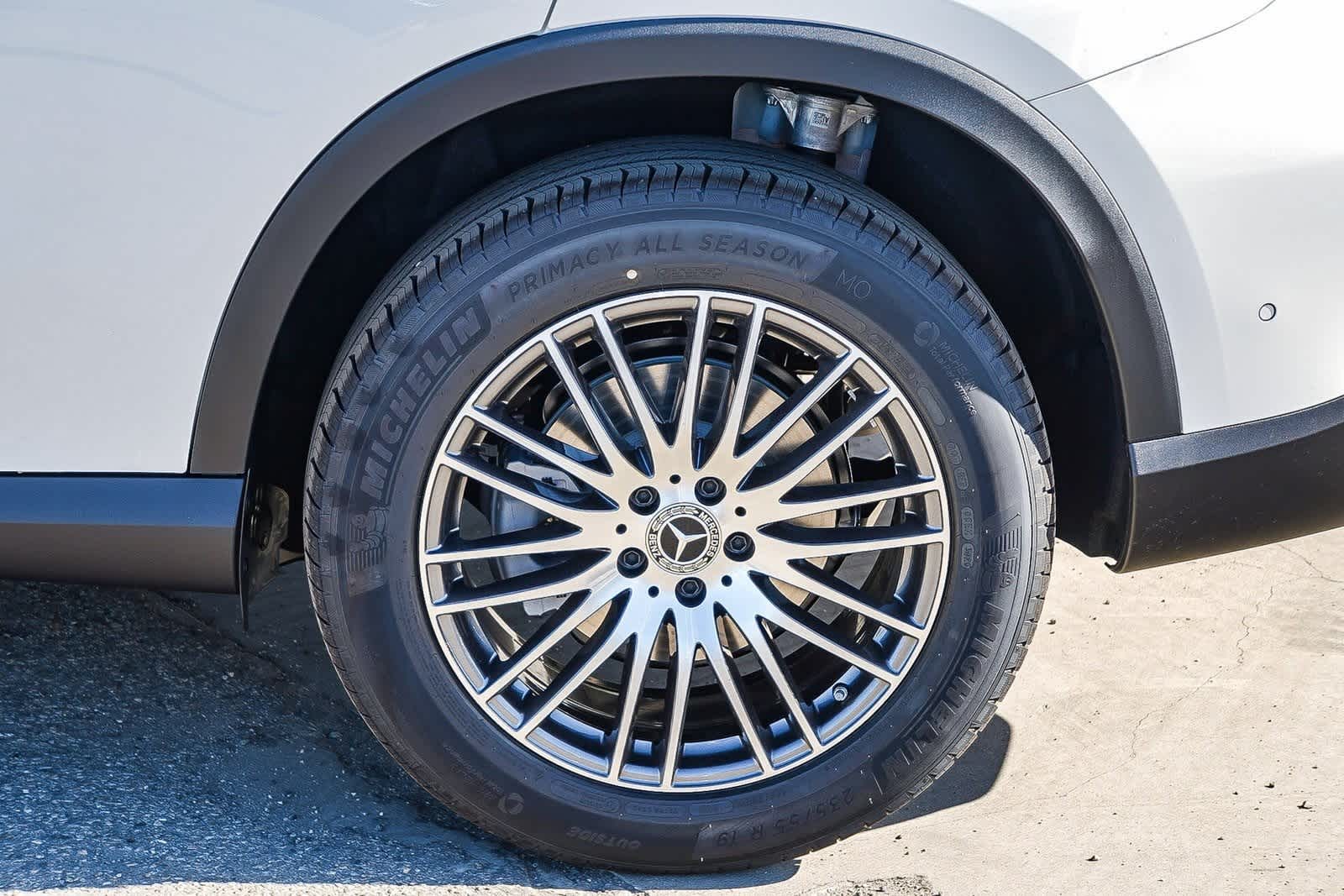 Thumbnail: 2026 Mercedes-Benz GLC - 11