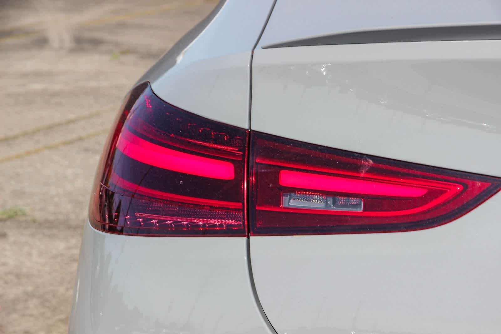 Thumbnail: 2026 Mercedes-Benz GLE - 7