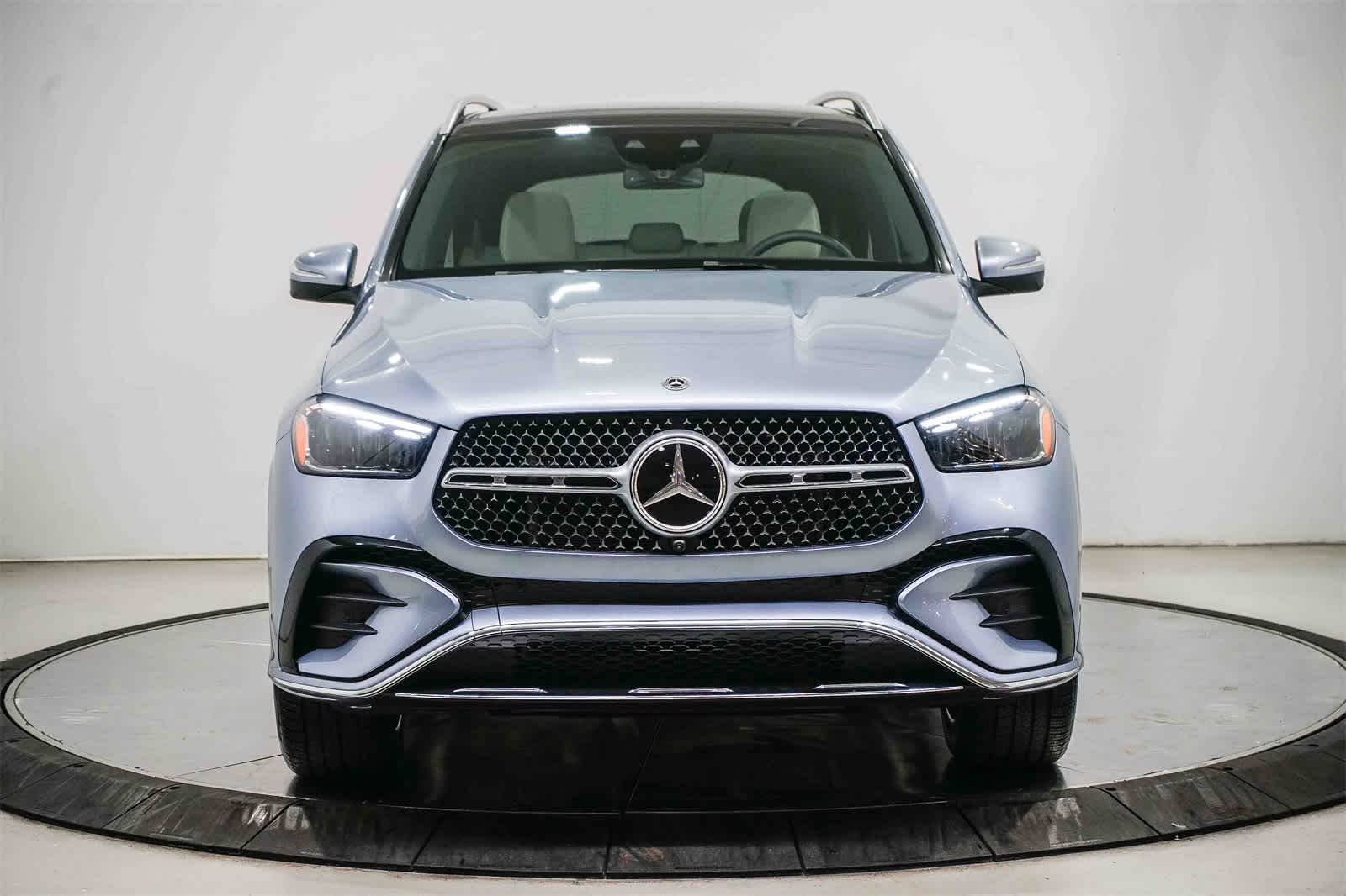 Thumbnail: 2026 Mercedes-Benz GLE - 6