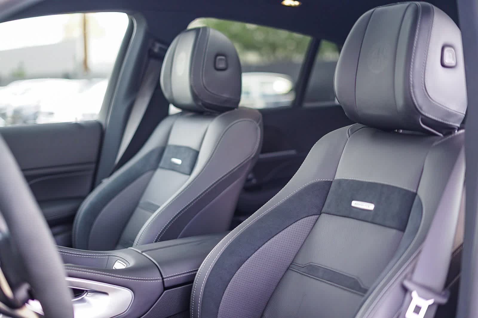 Thumbnail: 2025 Mercedes-Benz GLE - 20