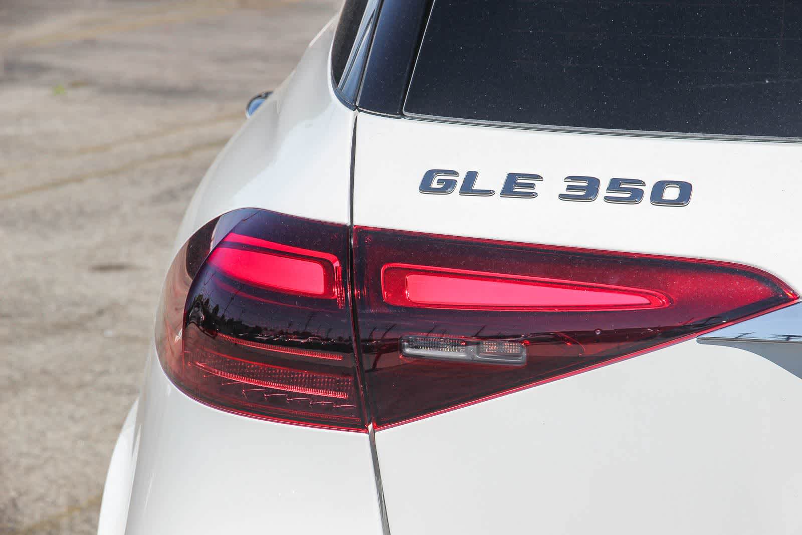 Thumbnail: 2026 Mercedes-Benz GLE - 7