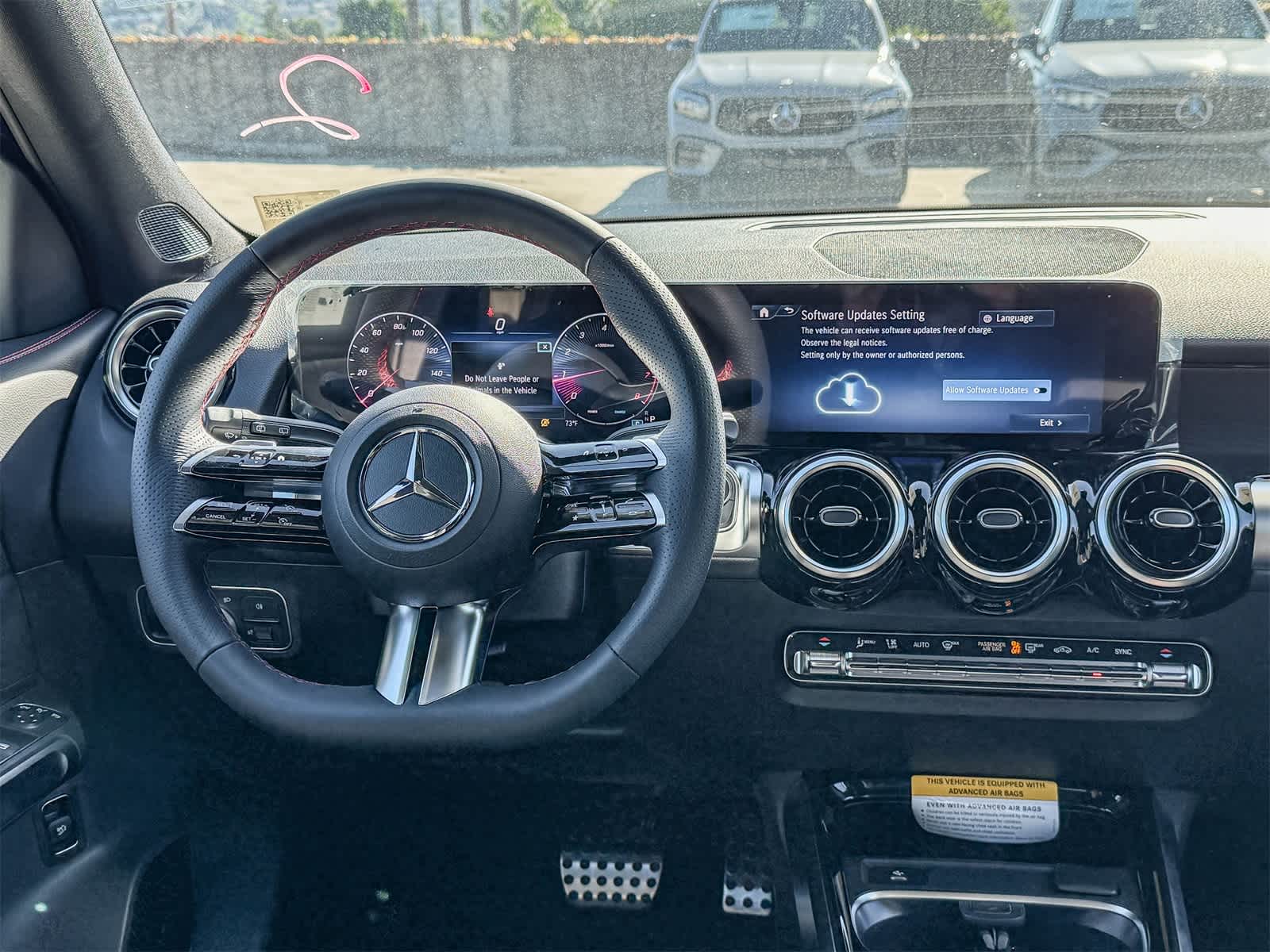 Thumbnail: 2026 Mercedes-Benz GLB - 15