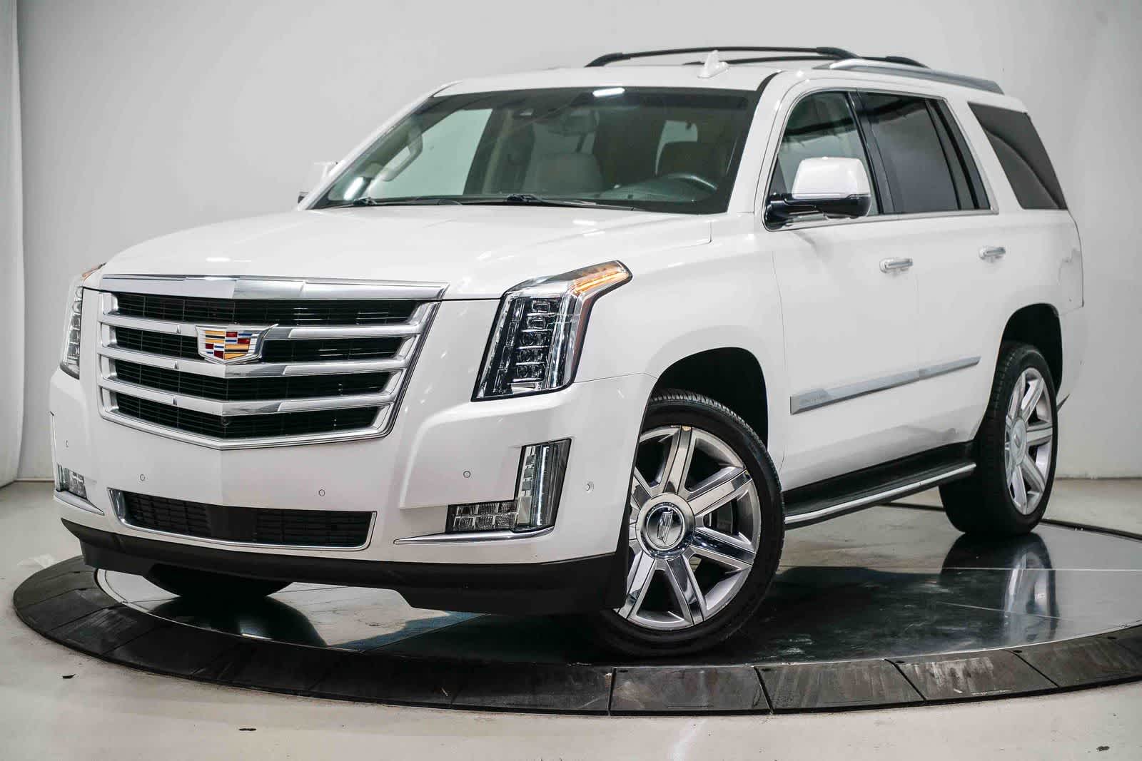 2018 Cadillac Escalade Premium Luxury -
                  Van Nuys, CA
