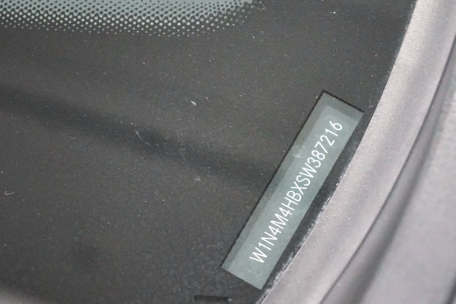 Thumbnail: 2025 Mercedes-Benz GLB - 28