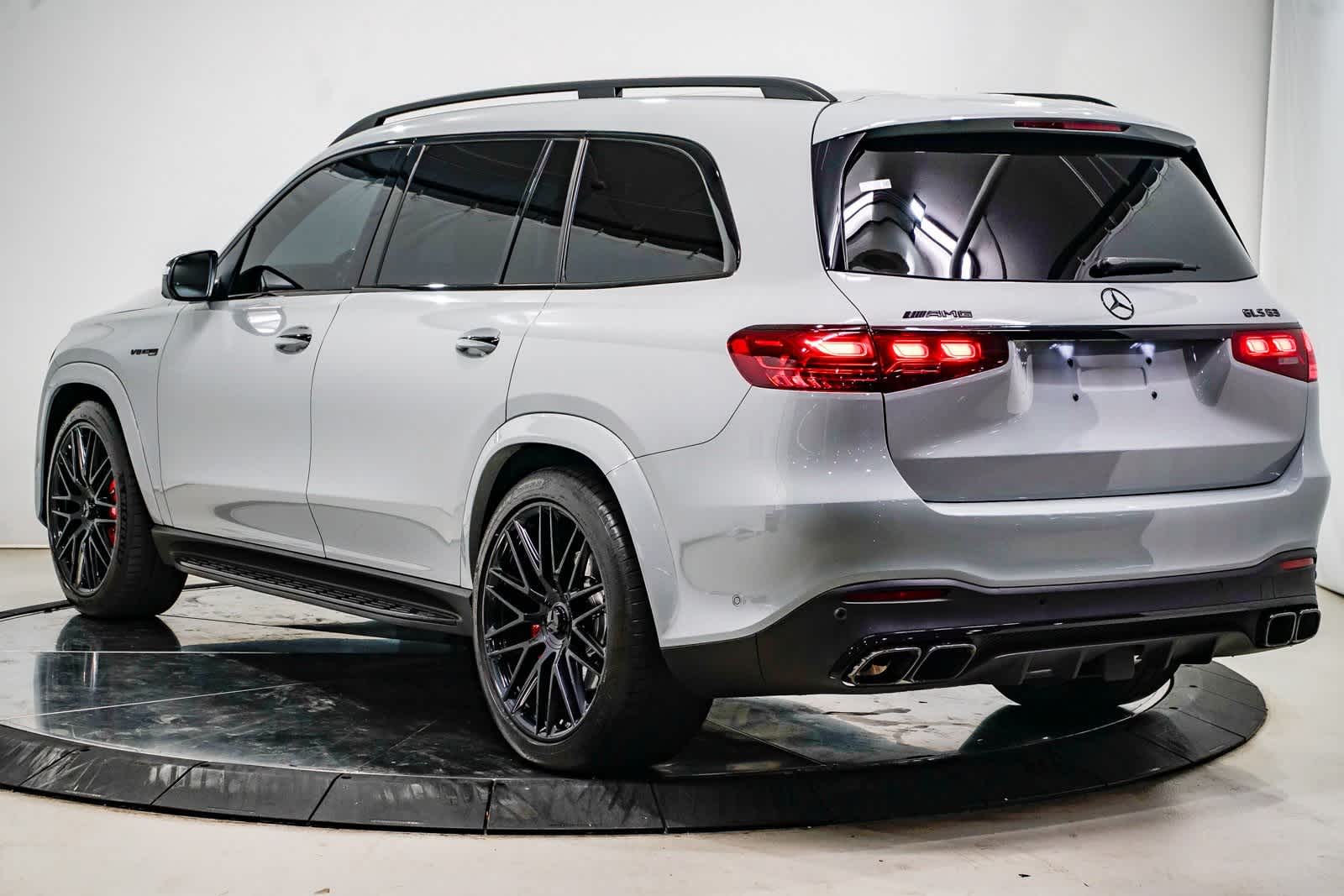 Thumbnail: 2024 Mercedes-Benz GLS - 2
