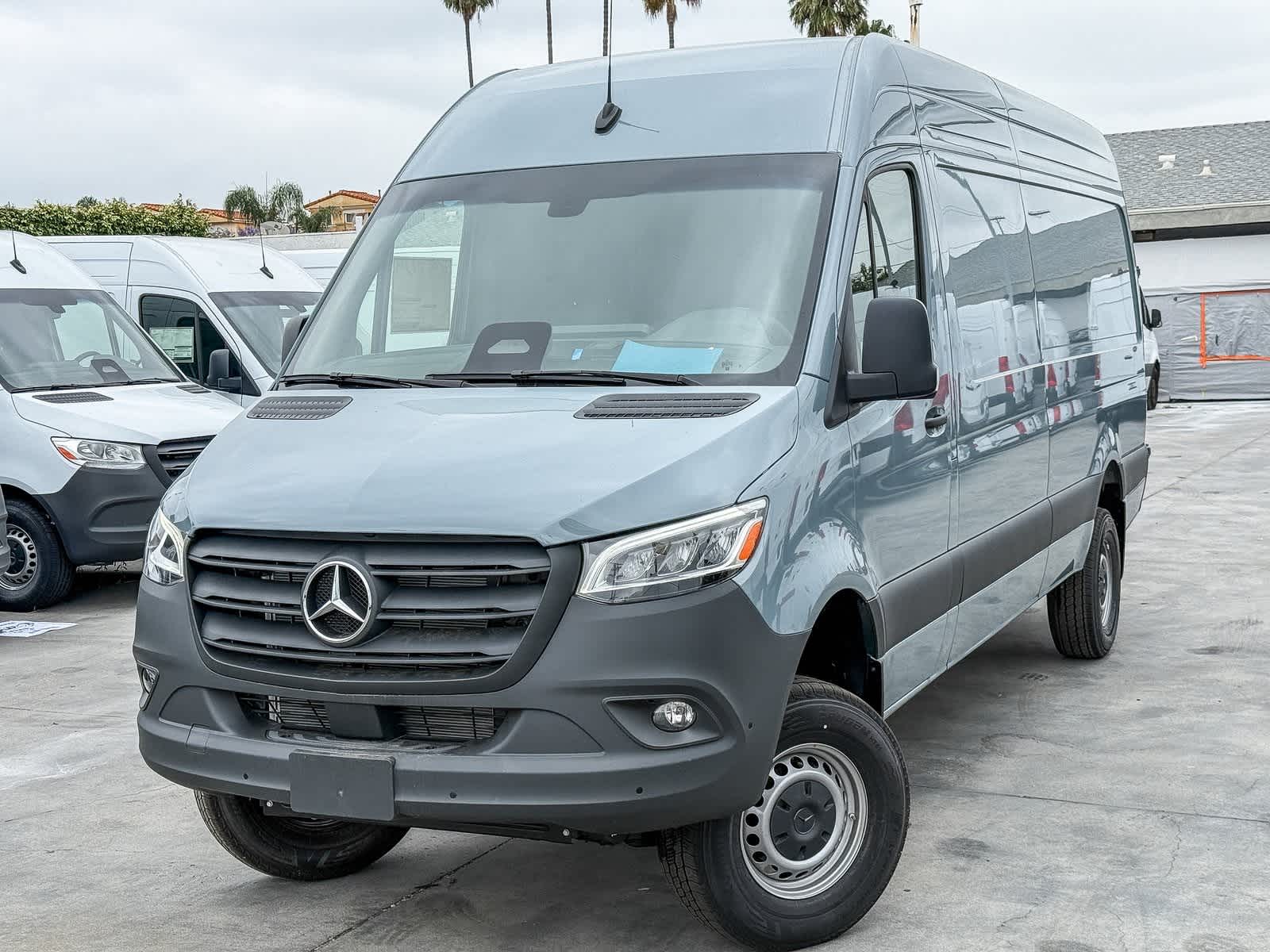 2025 Mercedes-Benz Sprinter  -
                  Van Nuys, CA