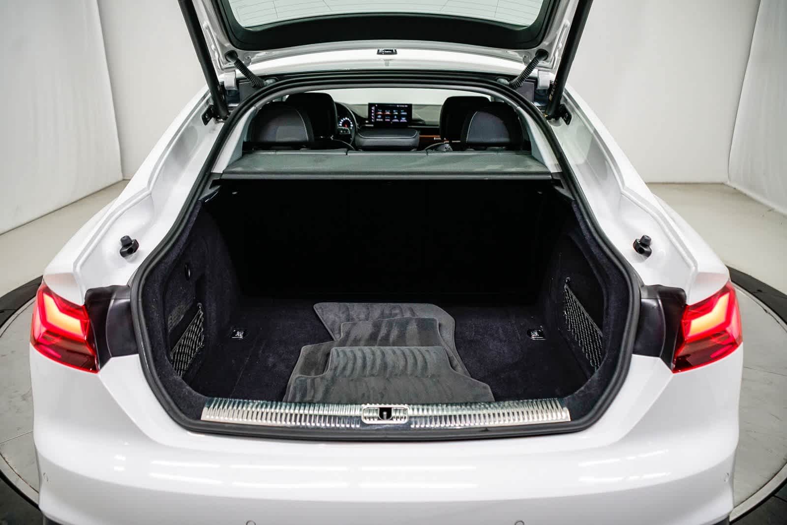 Thumbnail: 2022 Audi A5 - 27