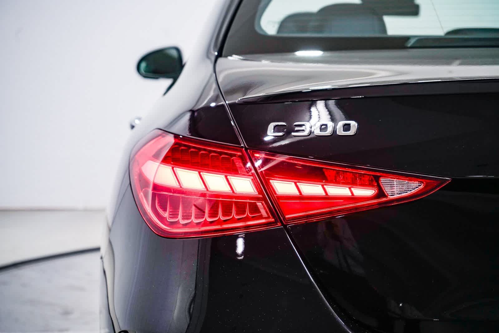 Thumbnail: 2025 Mercedes-Benz C-Class - 9