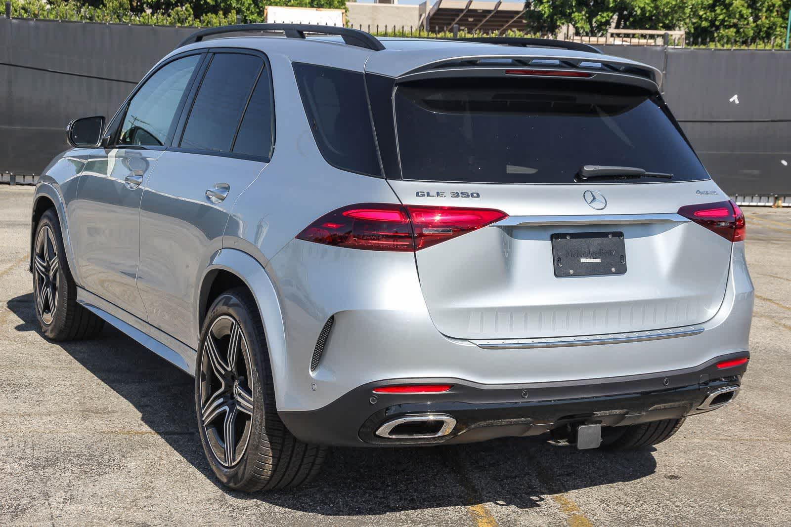 Thumbnail: 2026 Mercedes-Benz GLE - 6