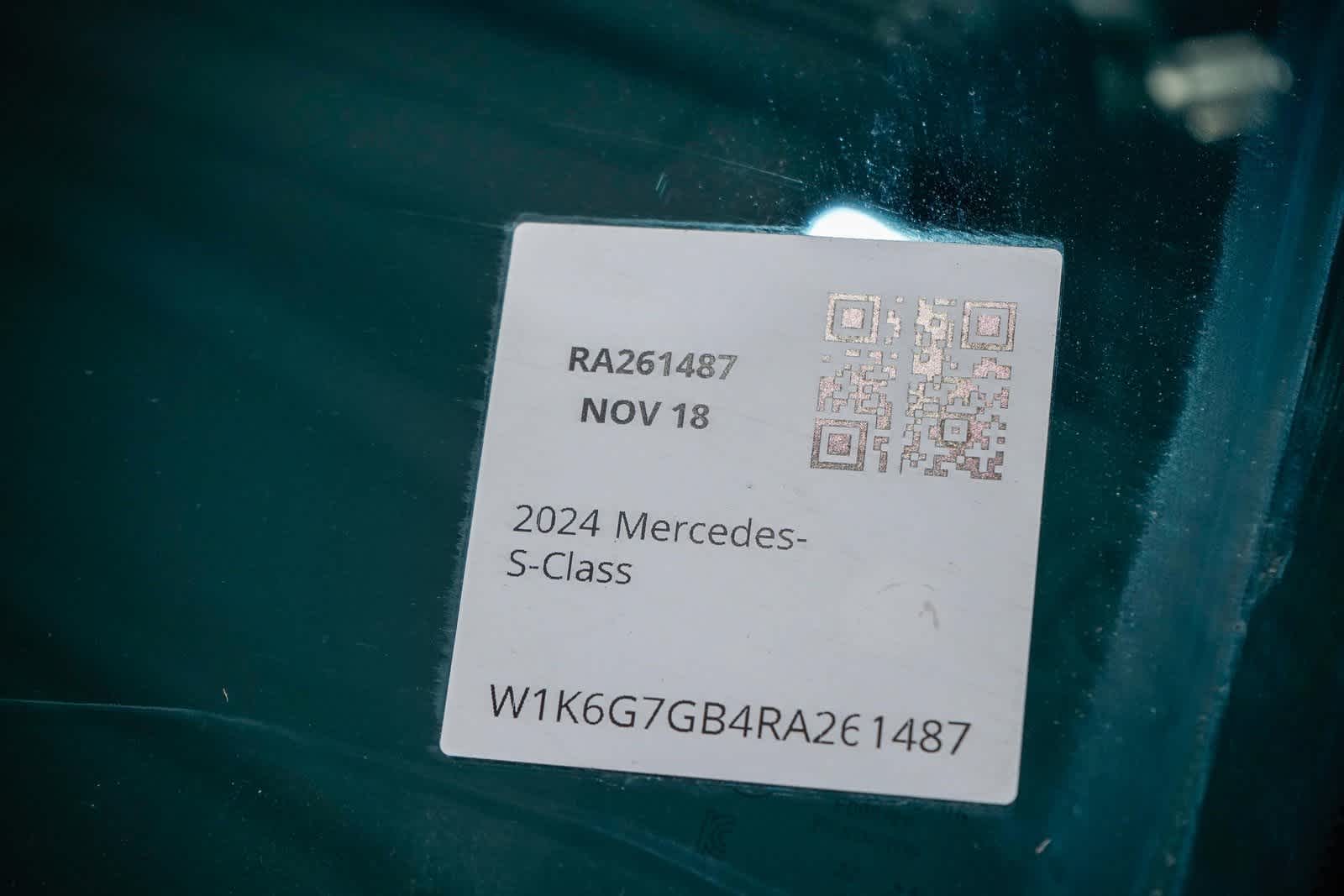 Thumbnail: 2024 Mercedes-Benz S-Class - 28