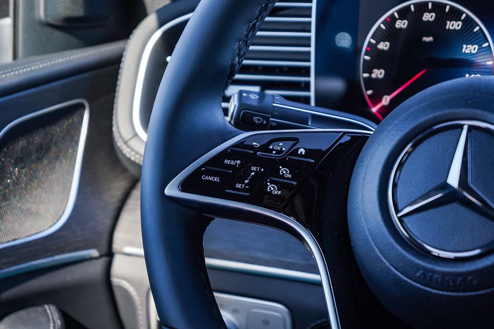 Thumbnail: 2026 Mercedes-Benz GLE - 17