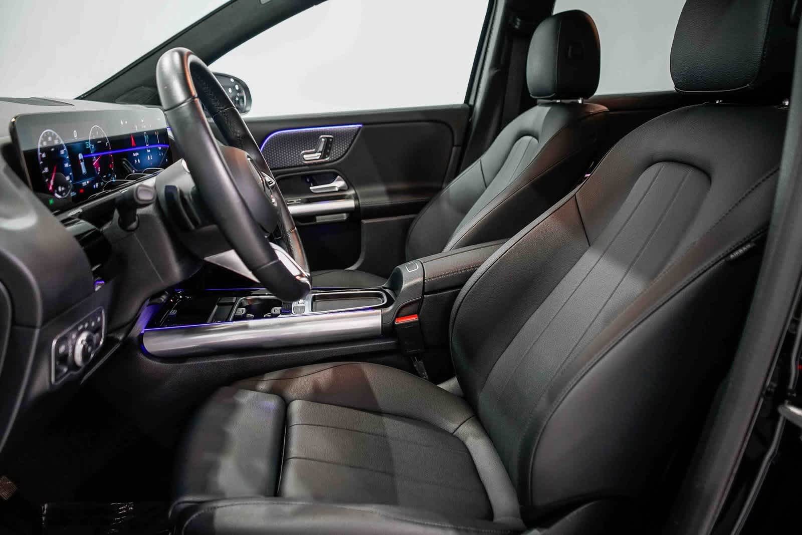 Thumbnail: 2025 Mercedes-Benz GLA - 16