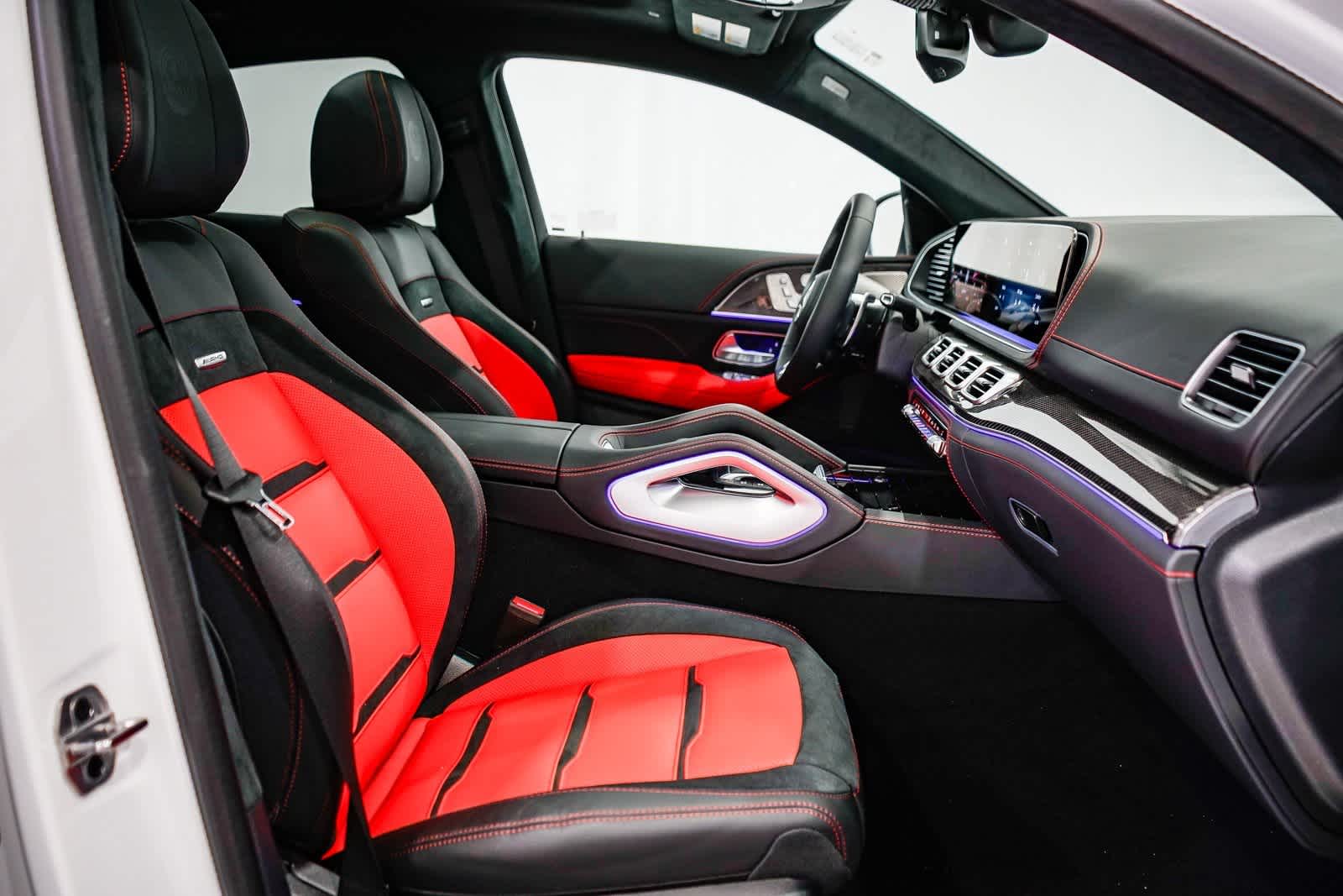 Thumbnail: 2025 Mercedes-Benz GLE - 16