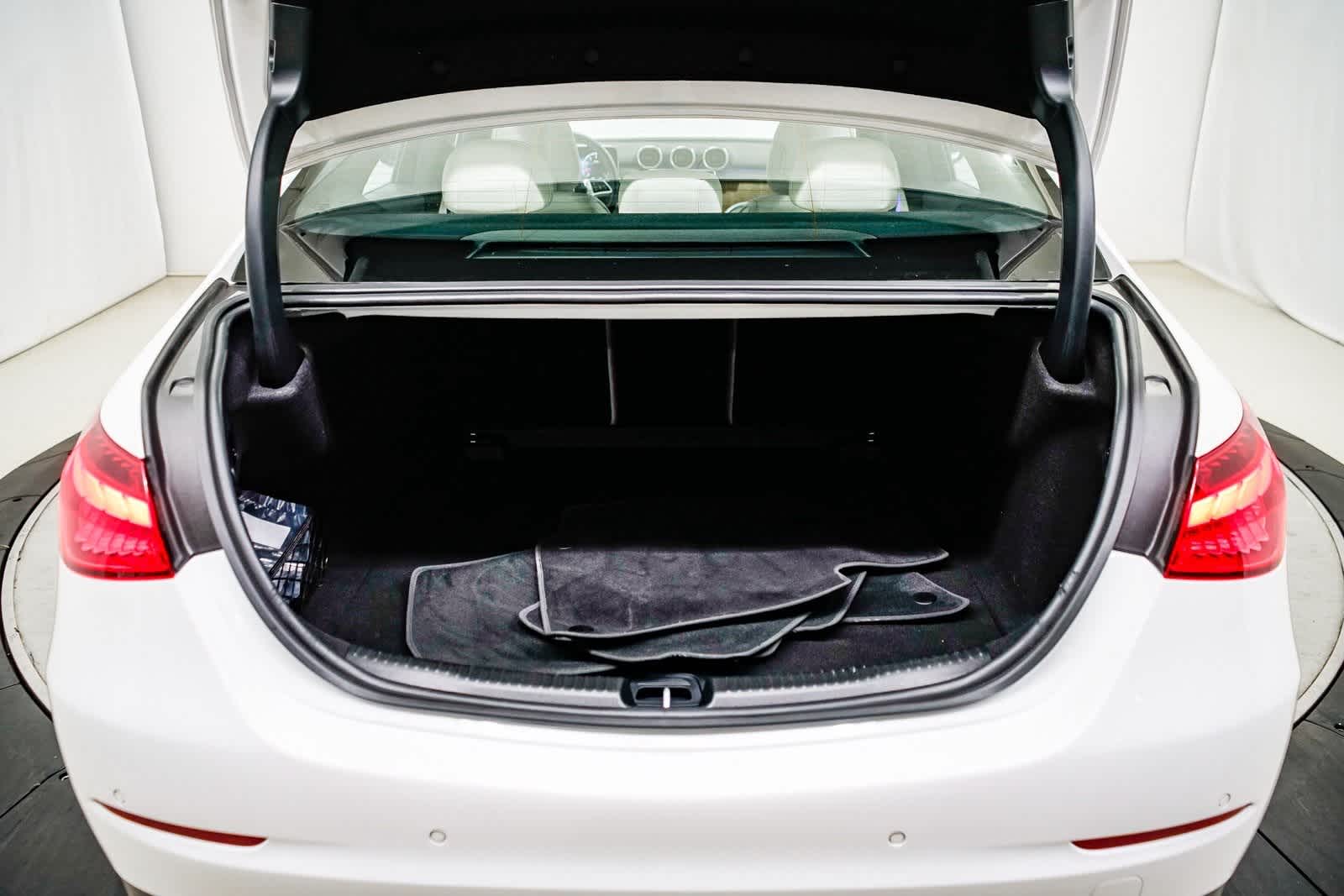 Thumbnail: 2024 Mercedes-Benz C-Class - 27