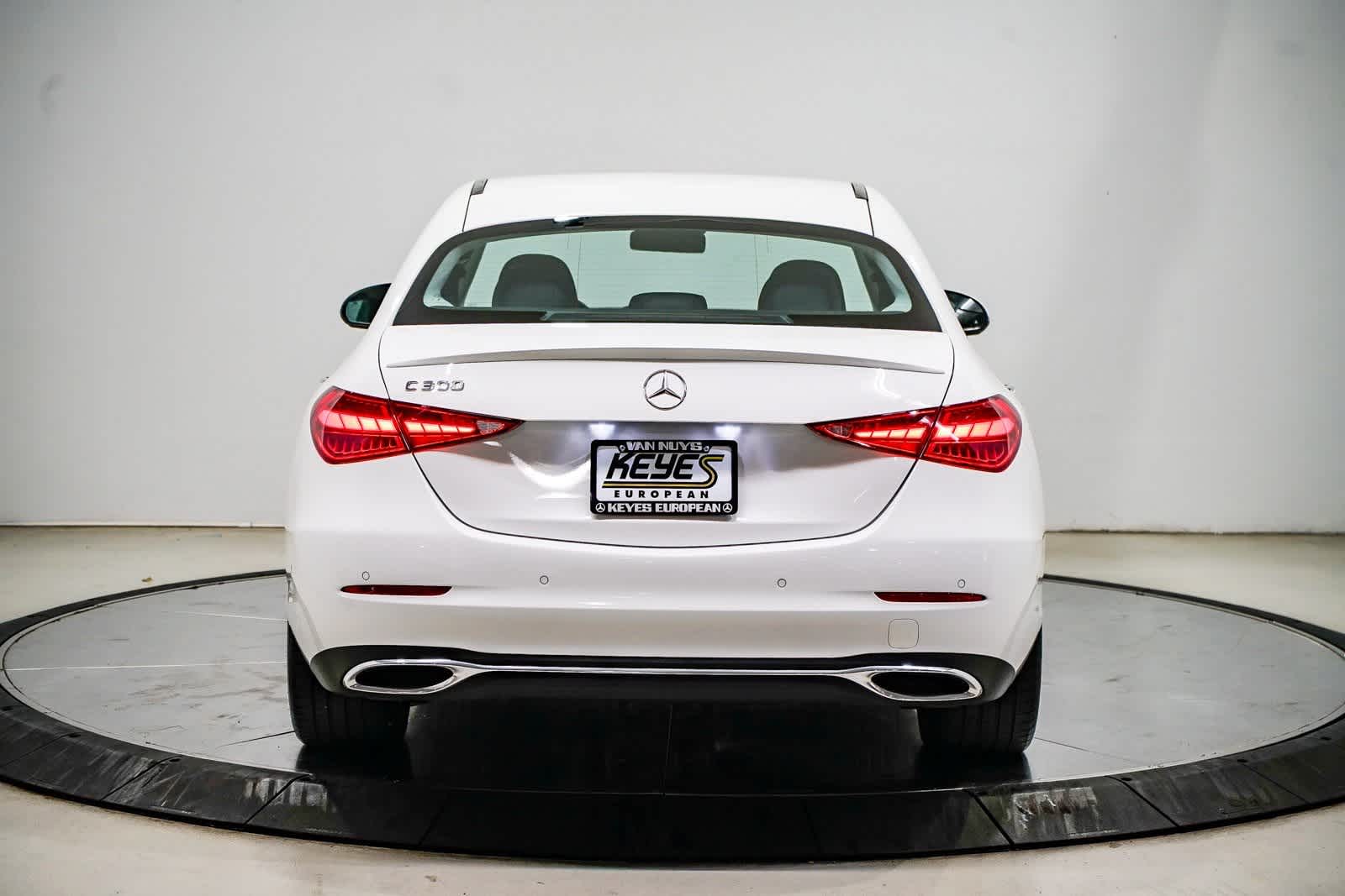 Thumbnail: 2025 Mercedes-Benz C-Class - 3