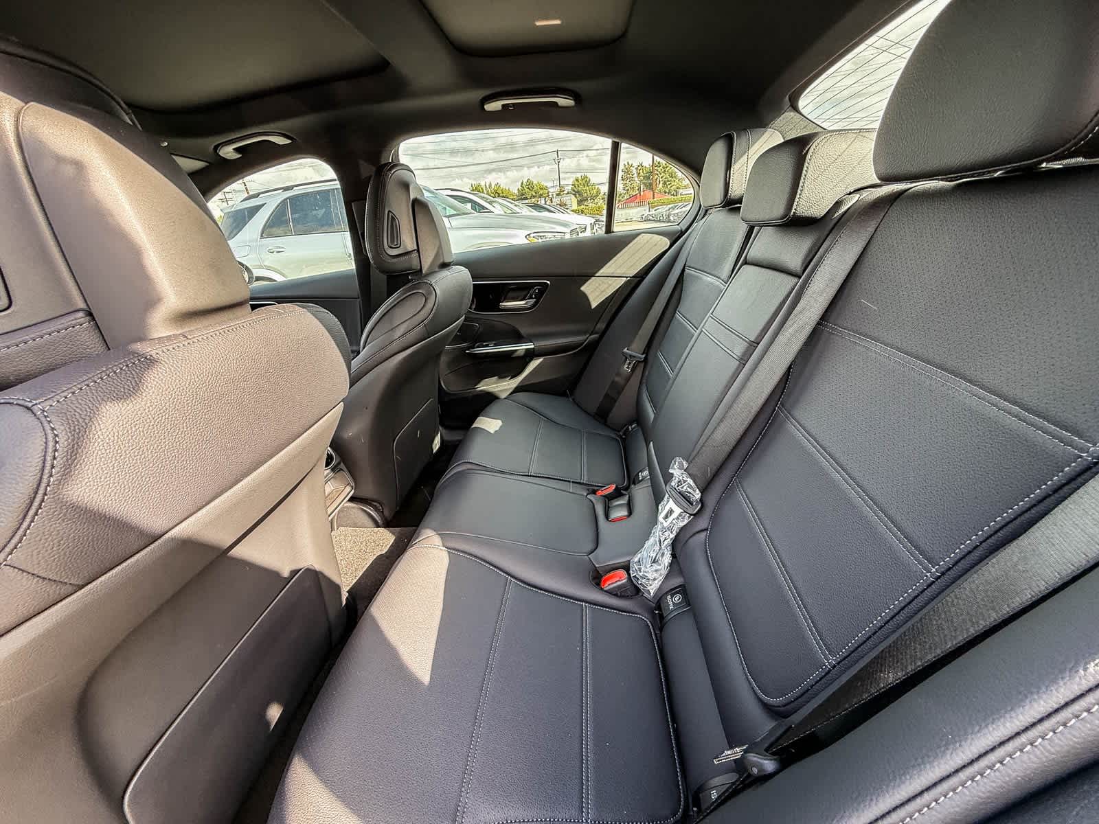 Thumbnail: 2025 Mercedes-Benz C-Class - 19