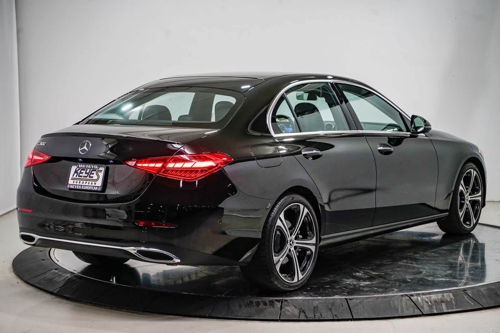 Thumbnail: 2025 Mercedes-Benz C-Class - 4