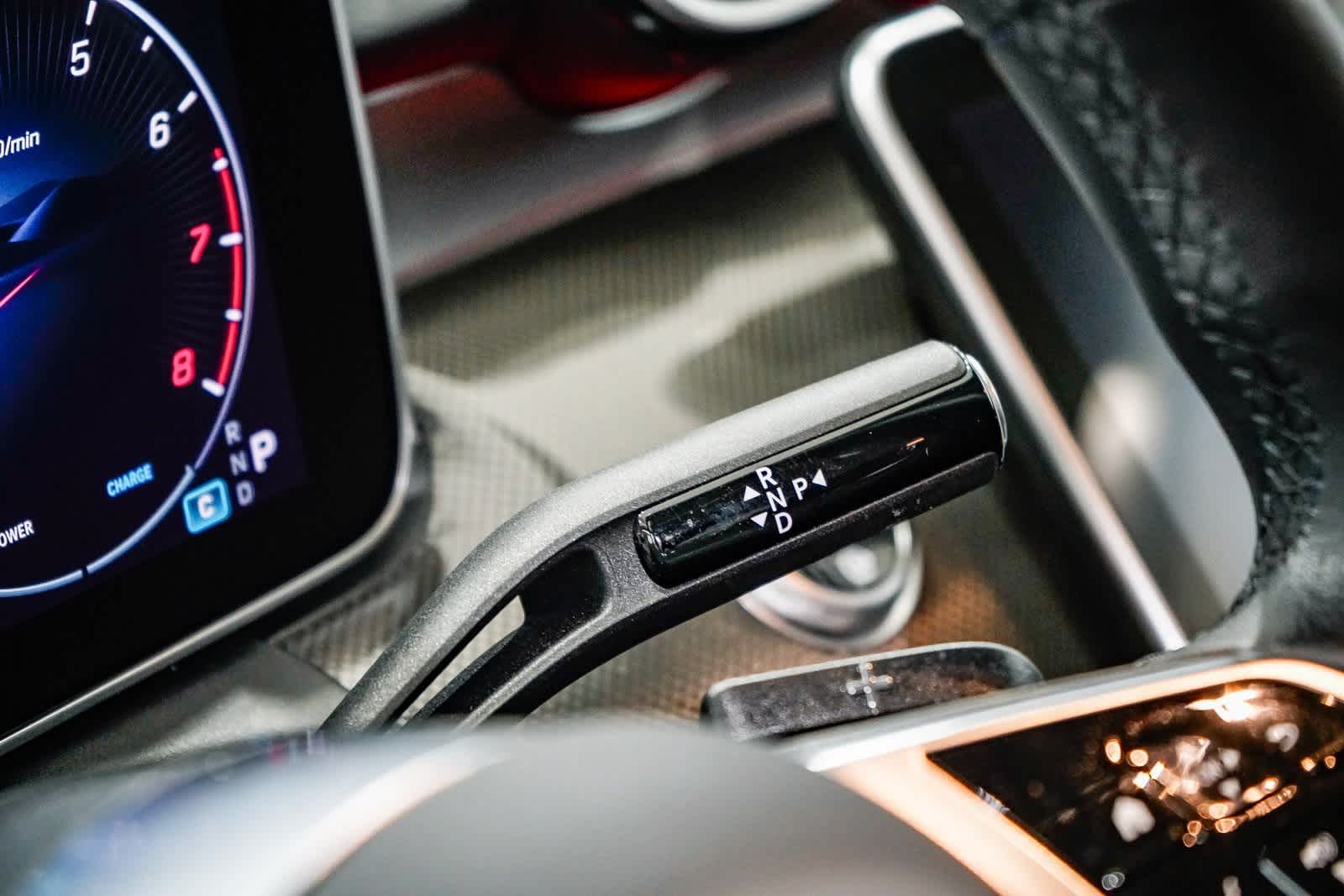 Thumbnail: 2025 Mercedes-Benz C-Class - 21