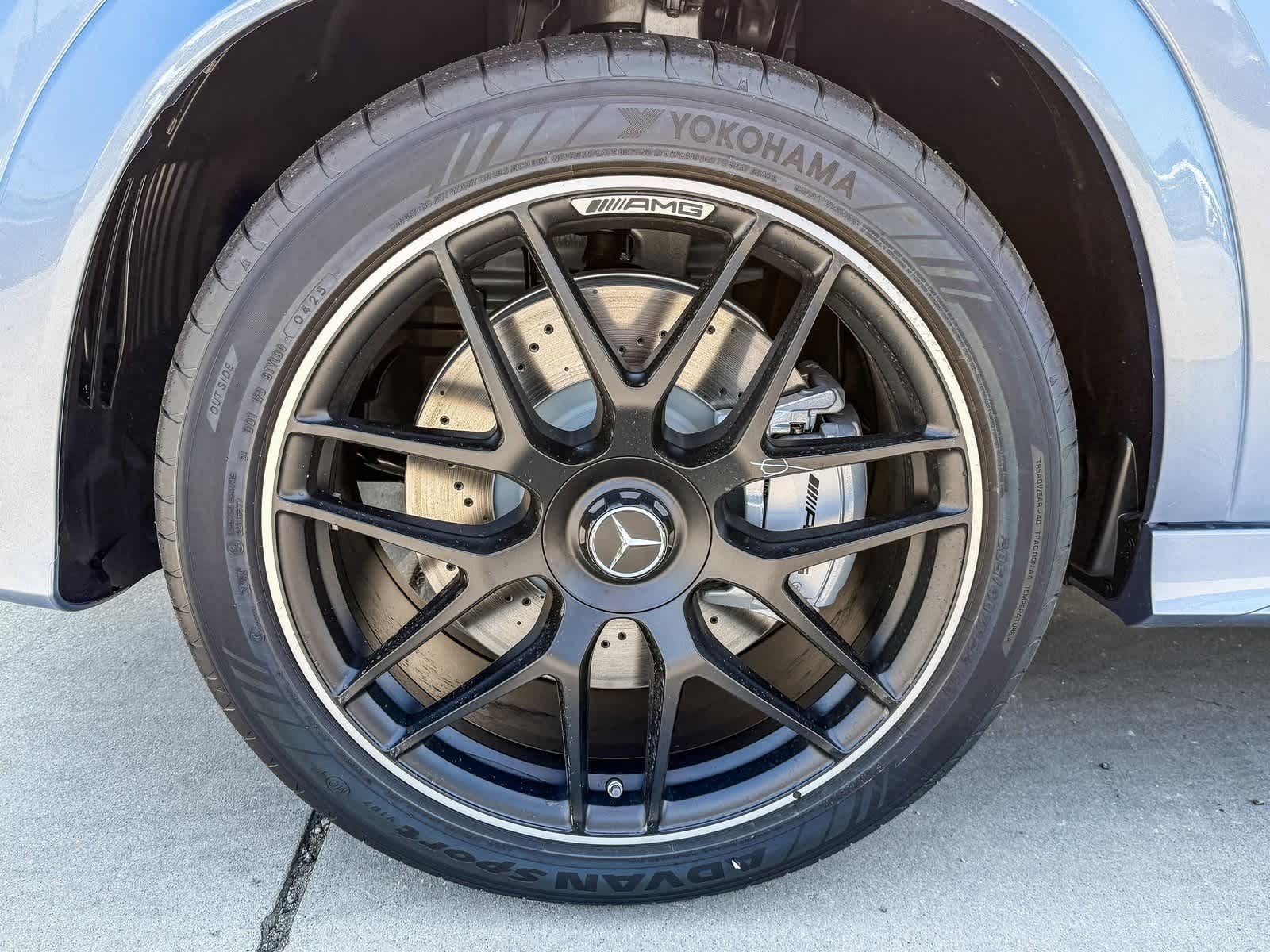 Thumbnail: 2025 Mercedes-Benz GLE - 9