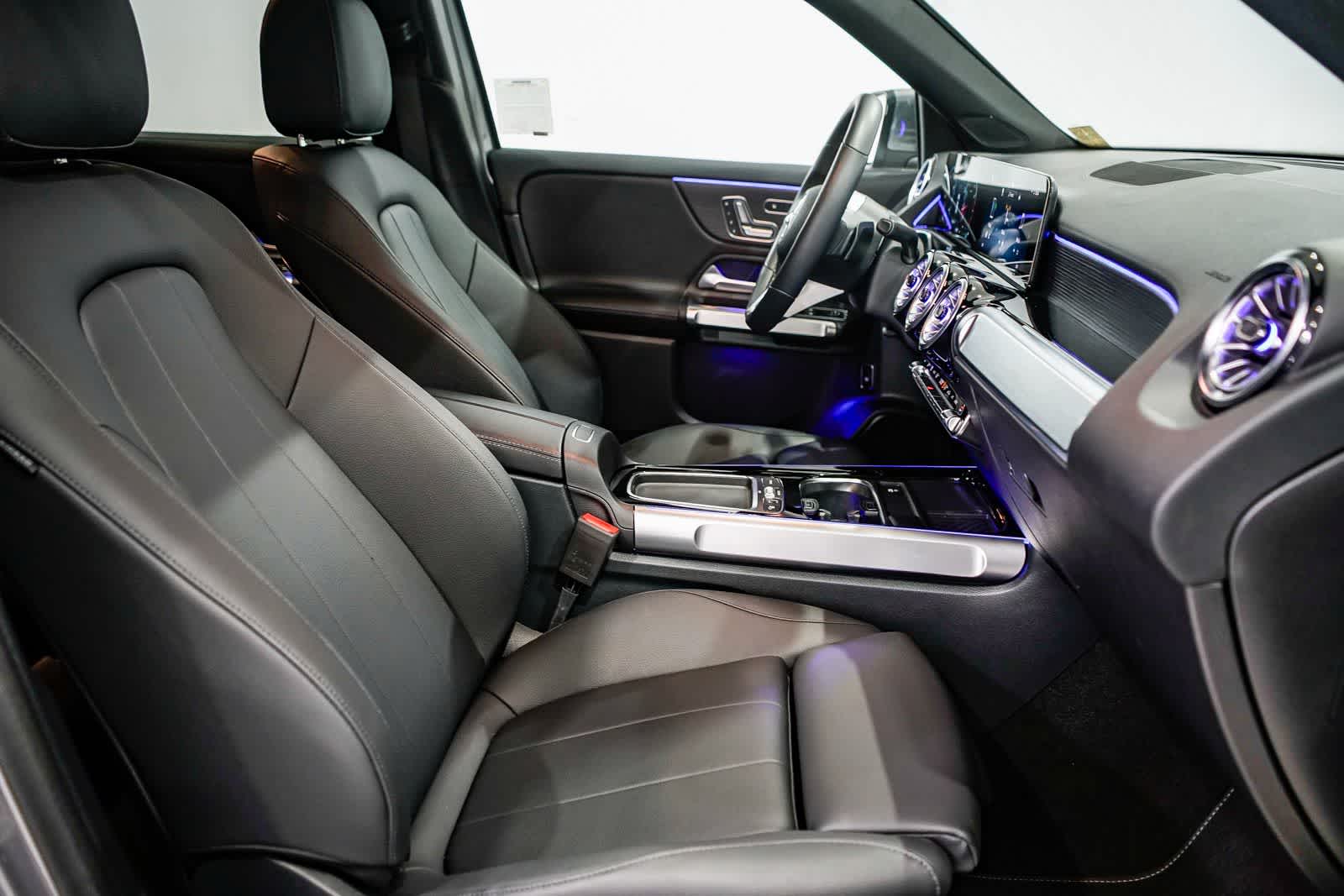 Thumbnail: 2026 Mercedes-Benz GLB - 16