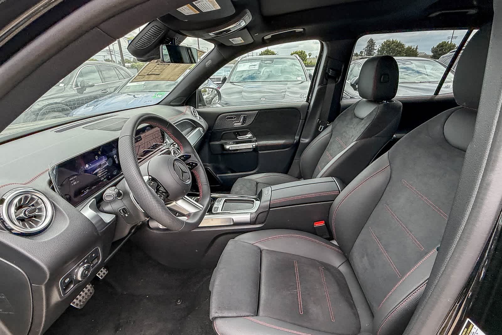 Thumbnail: 2024 Mercedes-Benz EQB - 19