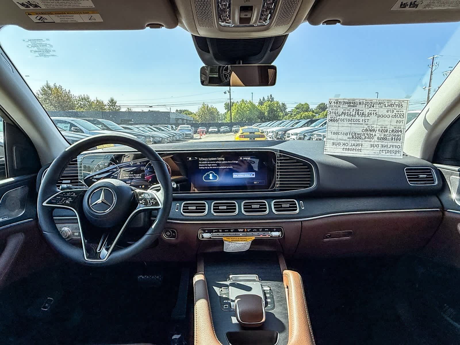 Thumbnail: 2026 Mercedes-Benz GLE - 13