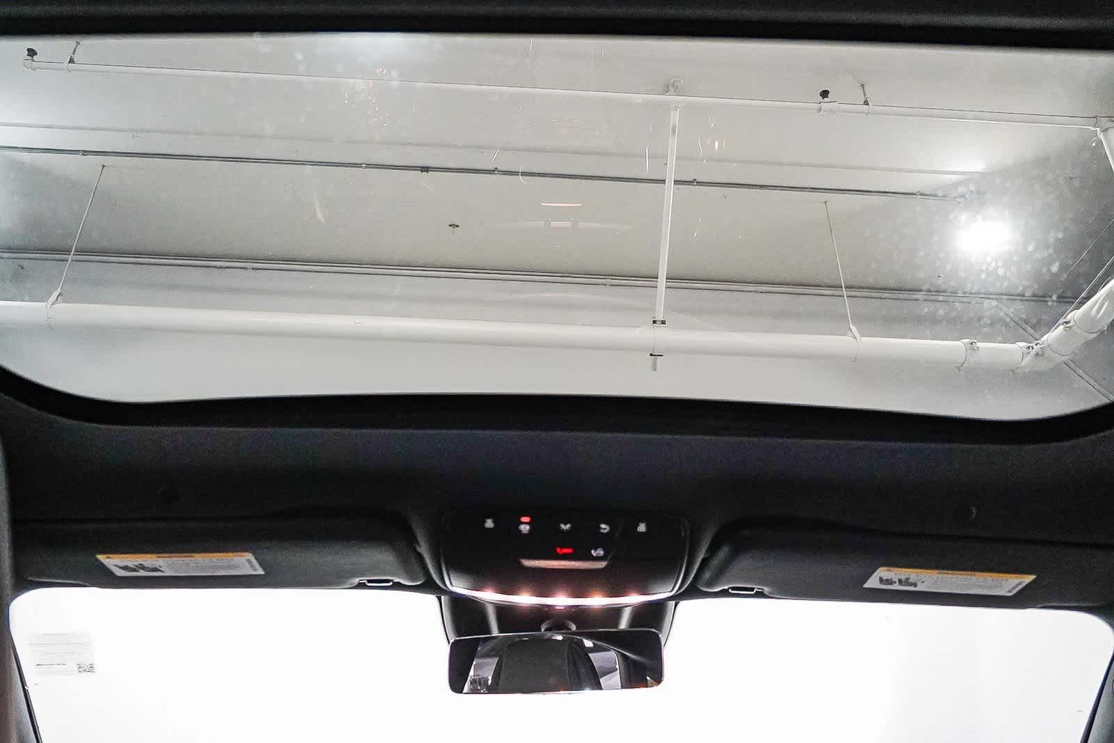 Thumbnail: 2022 Mercedes-Benz AMG GT - 18