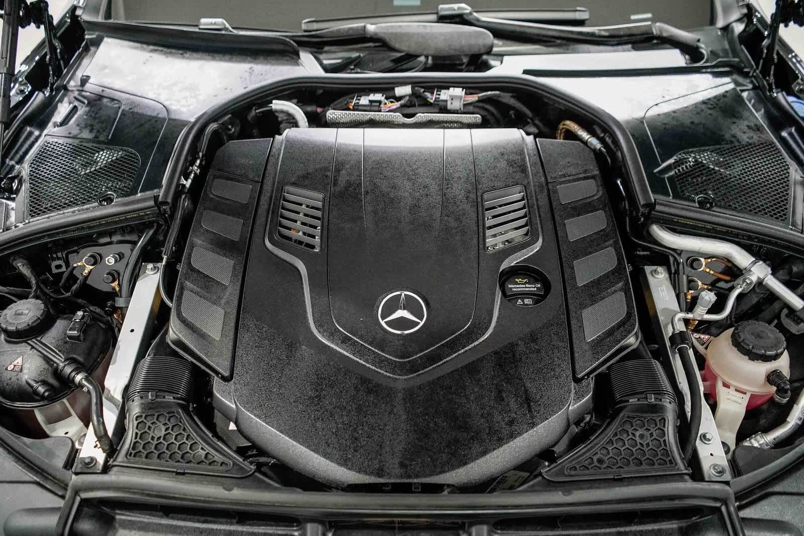 Thumbnail: 2025 Mercedes-Benz S-Class - 28