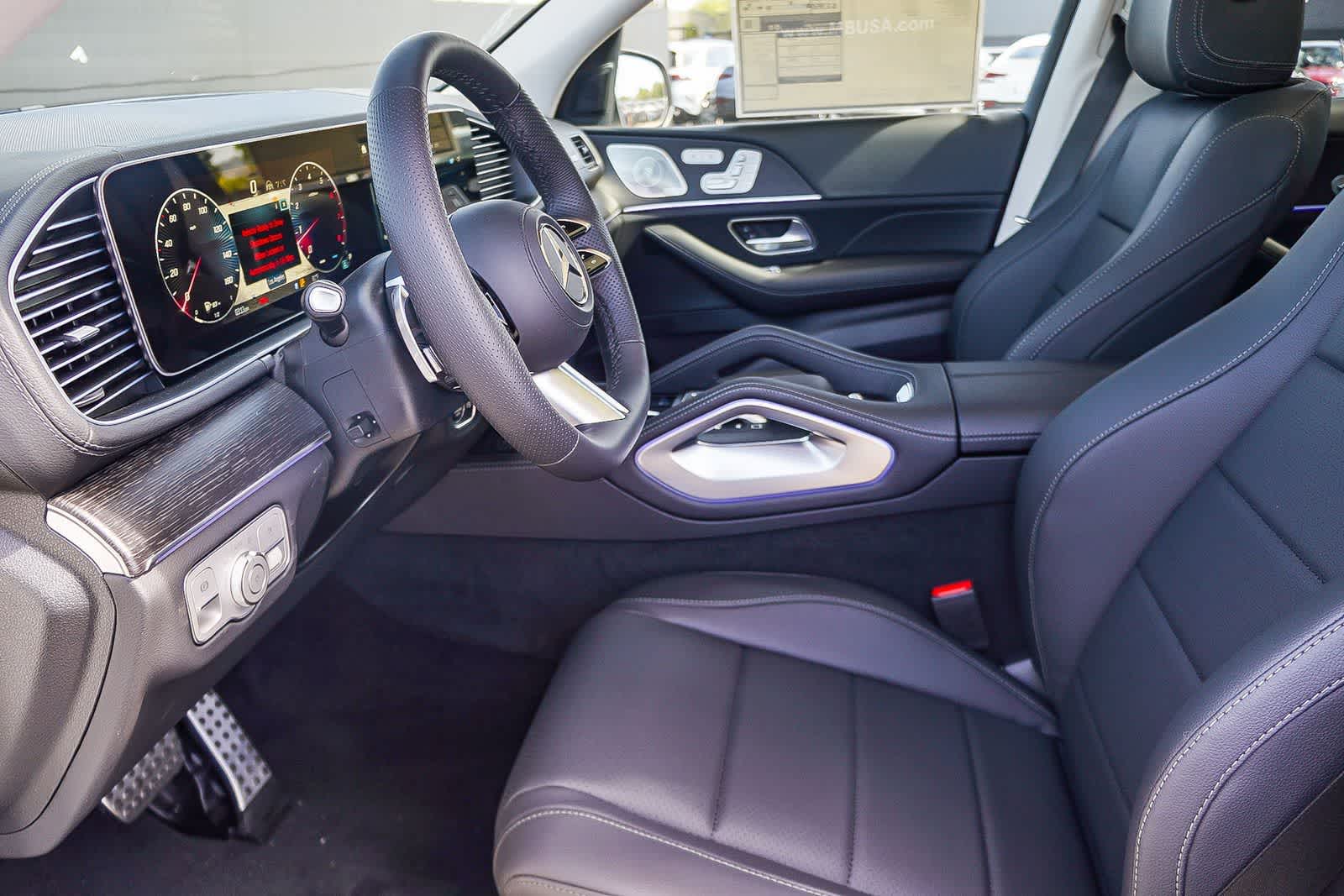 Thumbnail: 2026 Mercedes-Benz GLS - 21