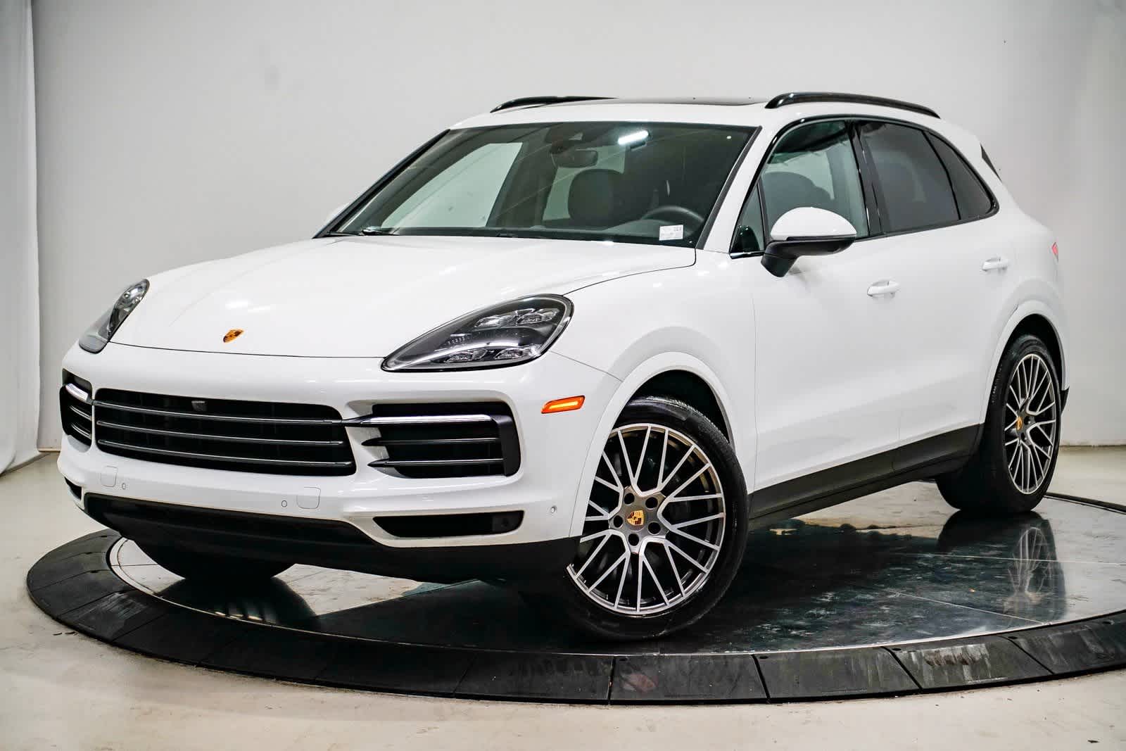 Thumbnail: 2023 Porsche Cayenne - 1