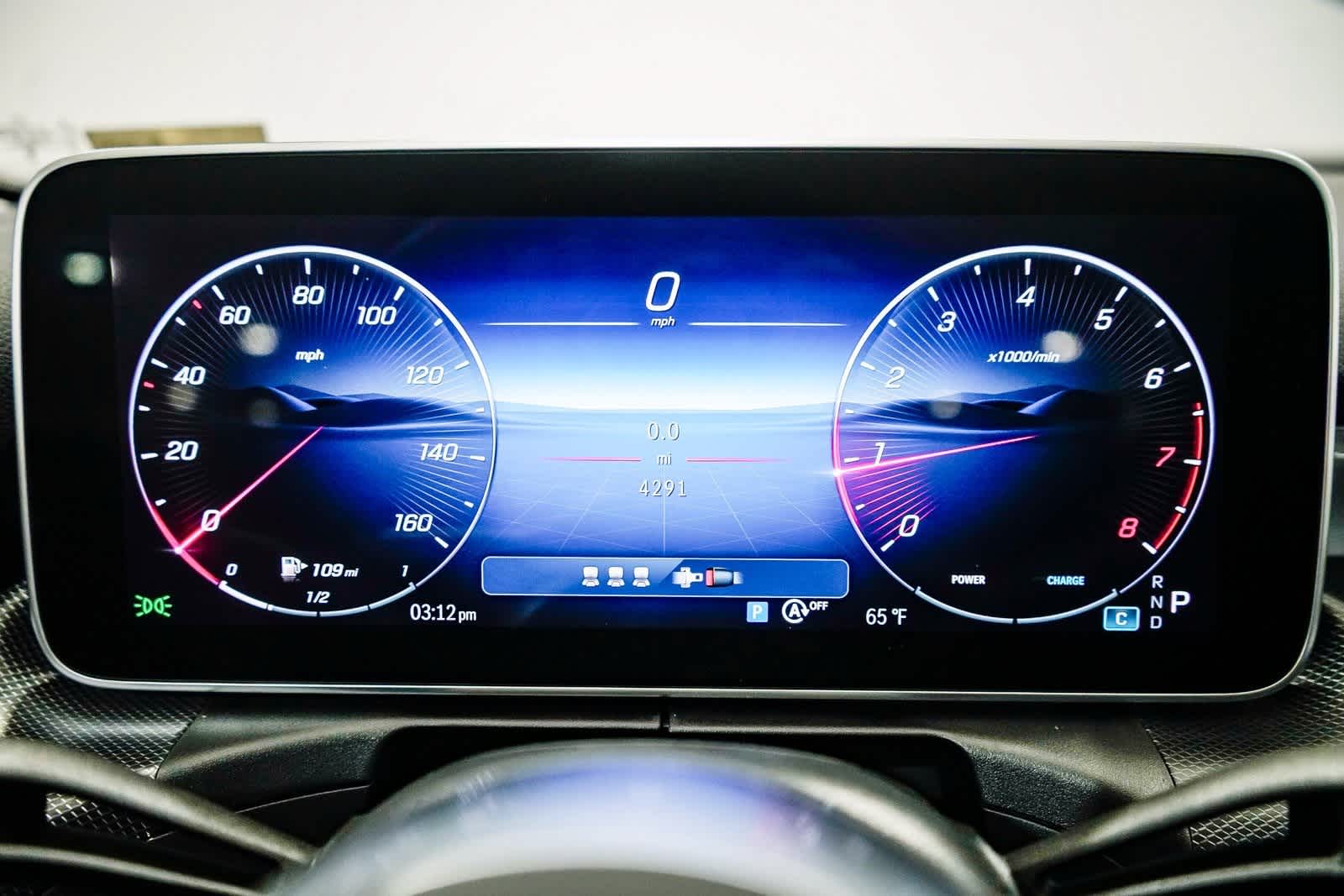 Thumbnail: 2025 Mercedes-Benz C-Class - 25