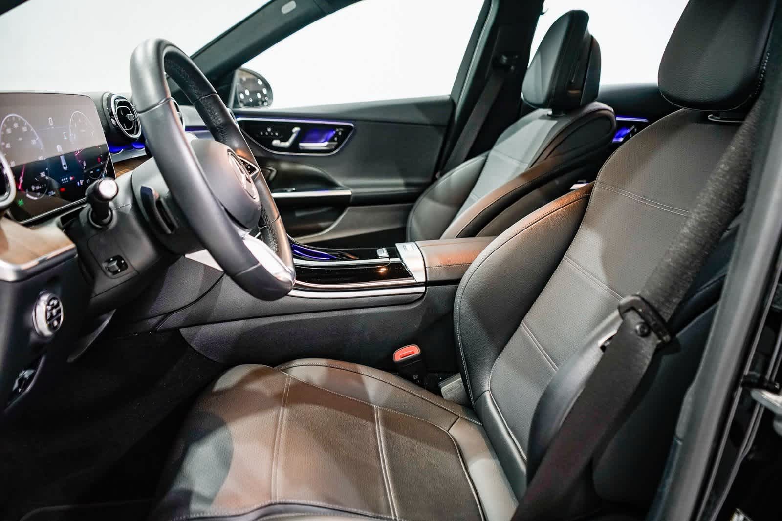 Thumbnail: 2025 Mercedes-Benz C-Class - 17